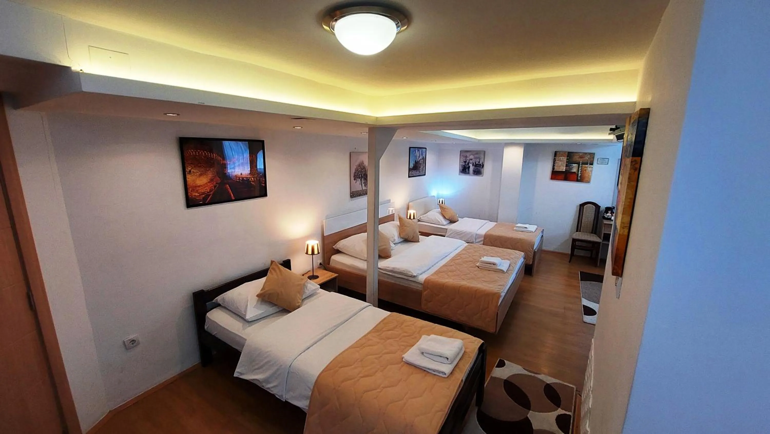 Photo of the whole room, Bed in Hotel Villa Panorama