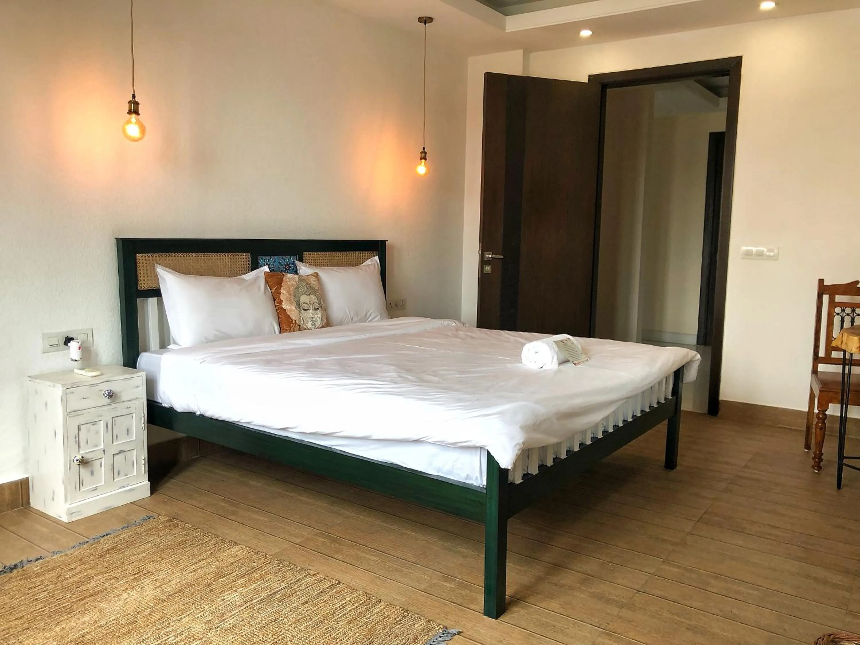 Bed in Avatar Living@ Greater Kailash 2