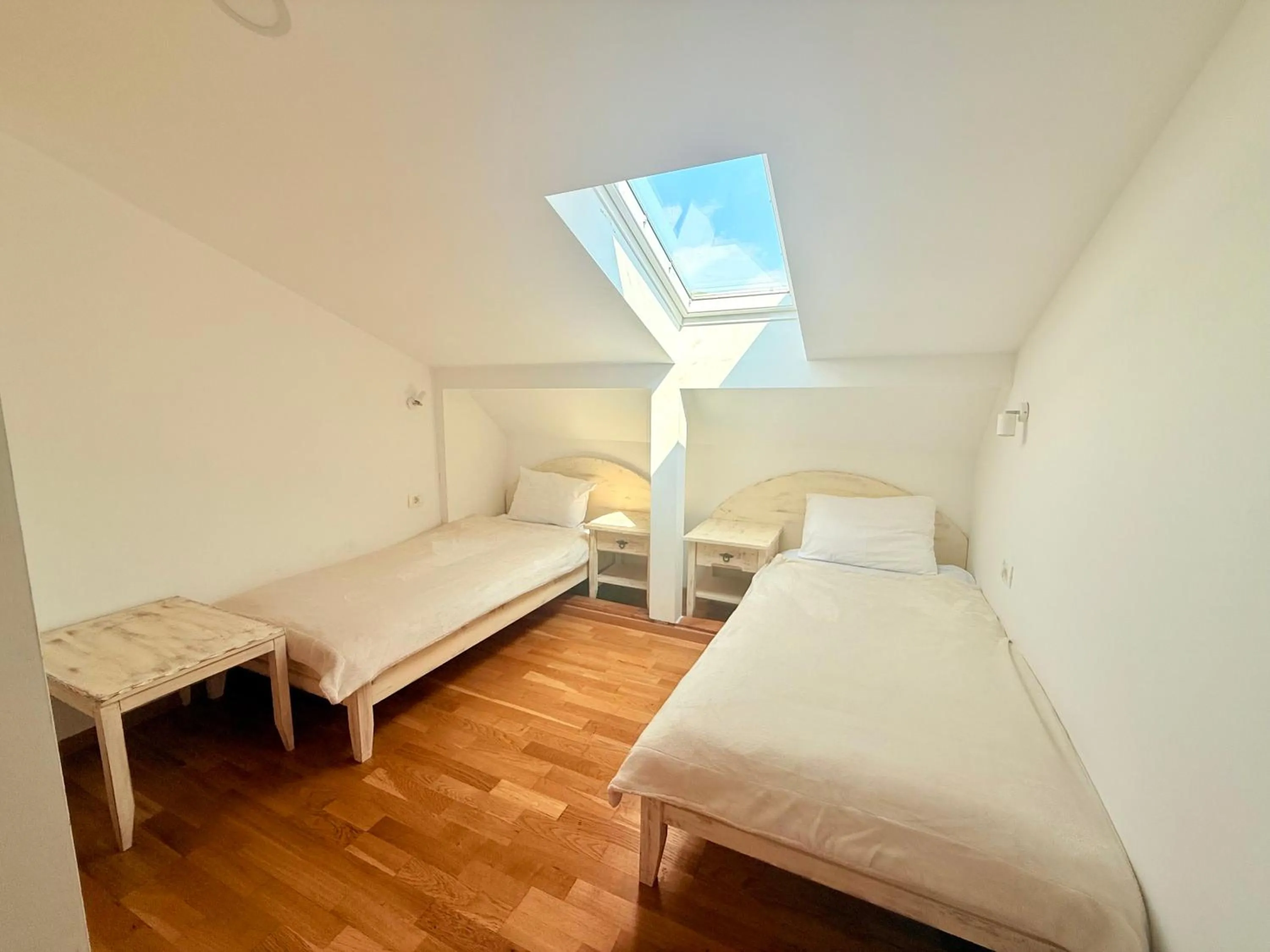 Photo of the whole room, Bed in Villa Perla Di Mare Budva