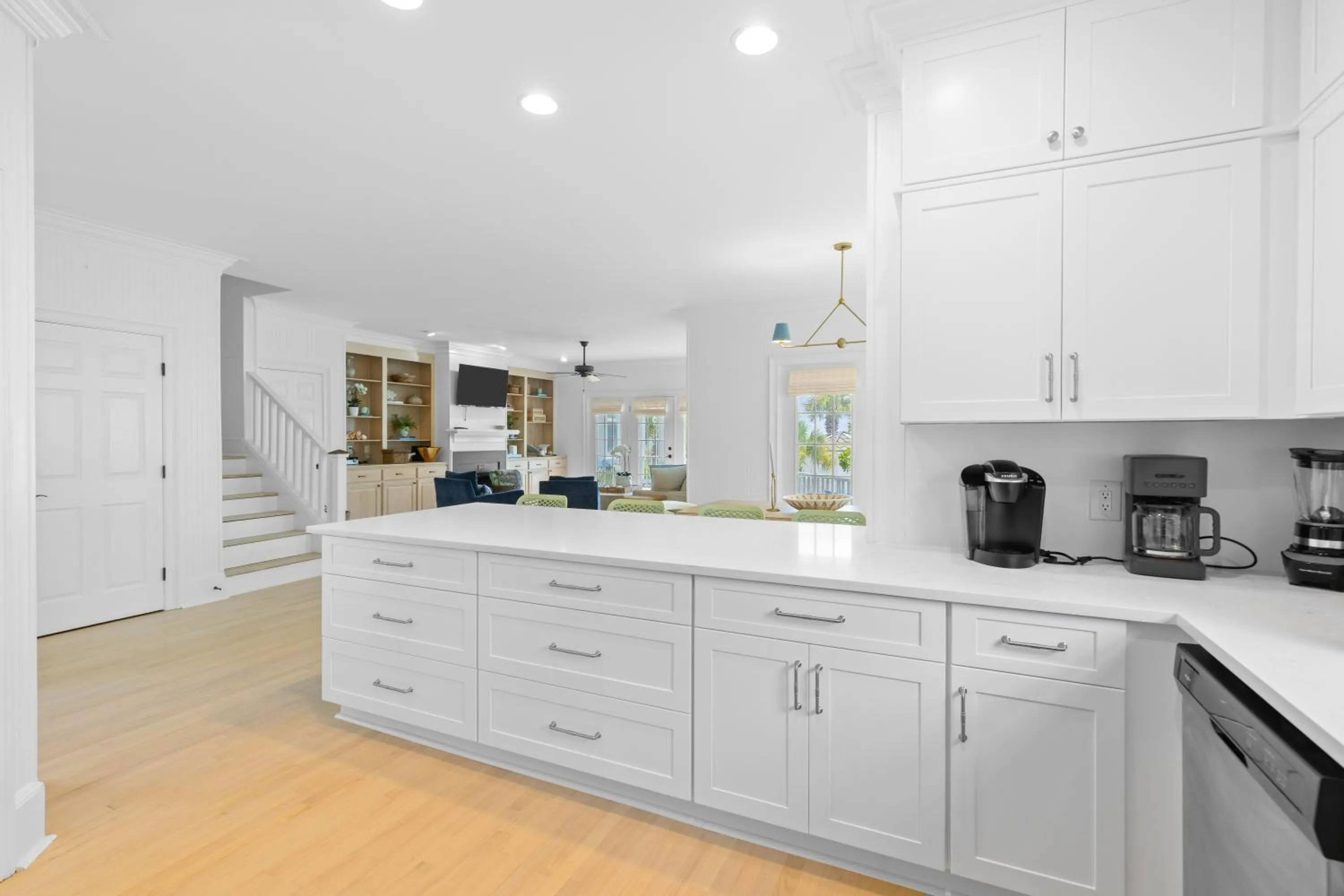 Kitchen or kitchenette in 3 Summer Dunes - Classic Ocean View Beach House!