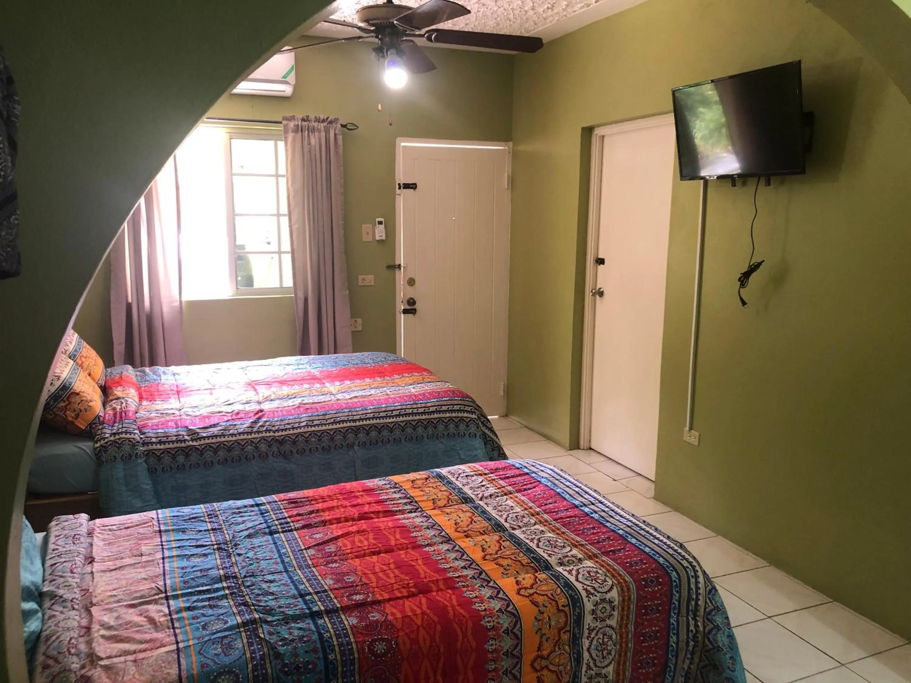 Bed in Negril Beachside