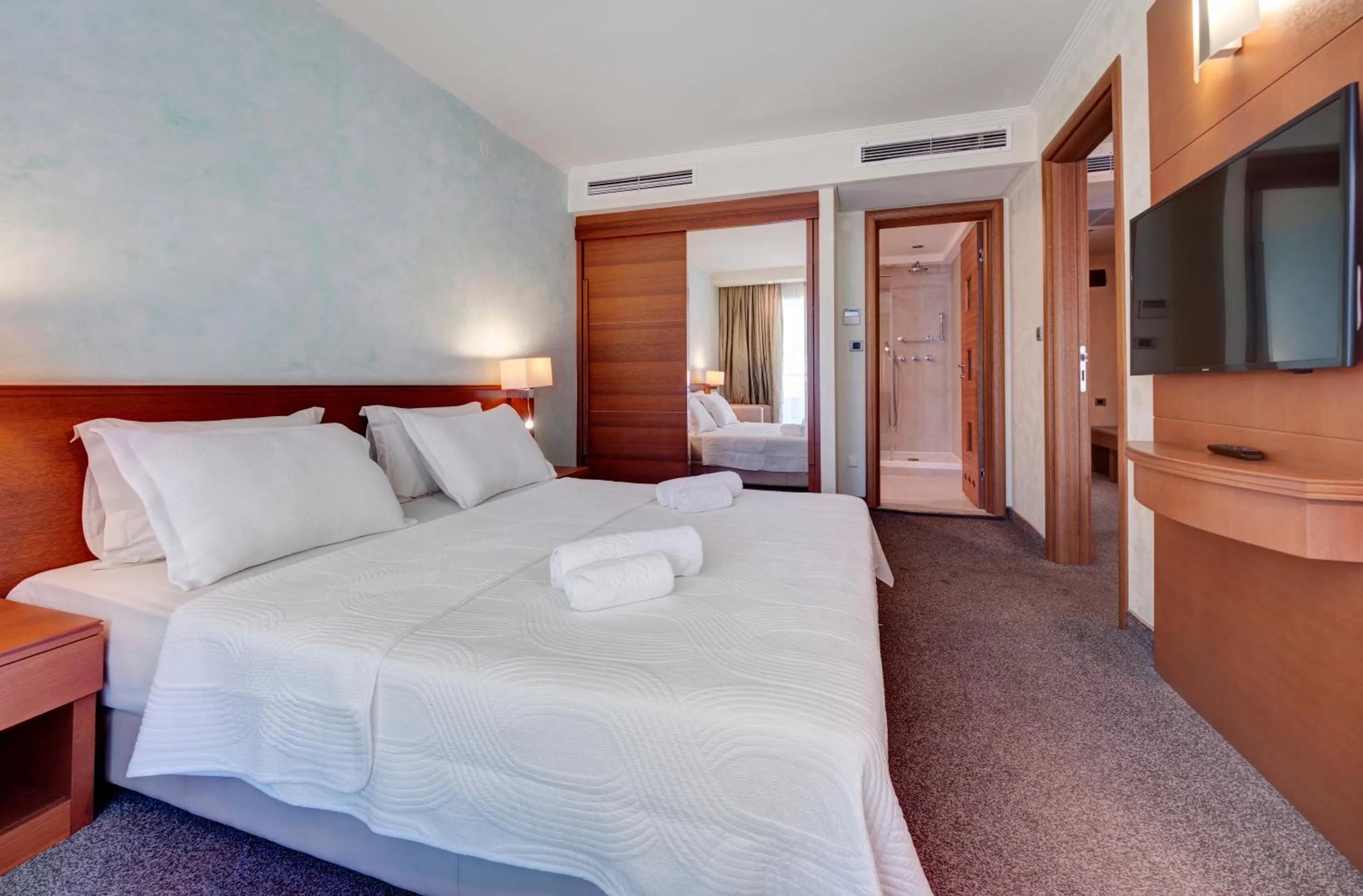 Bed in Monte Casa SPA & Wellness