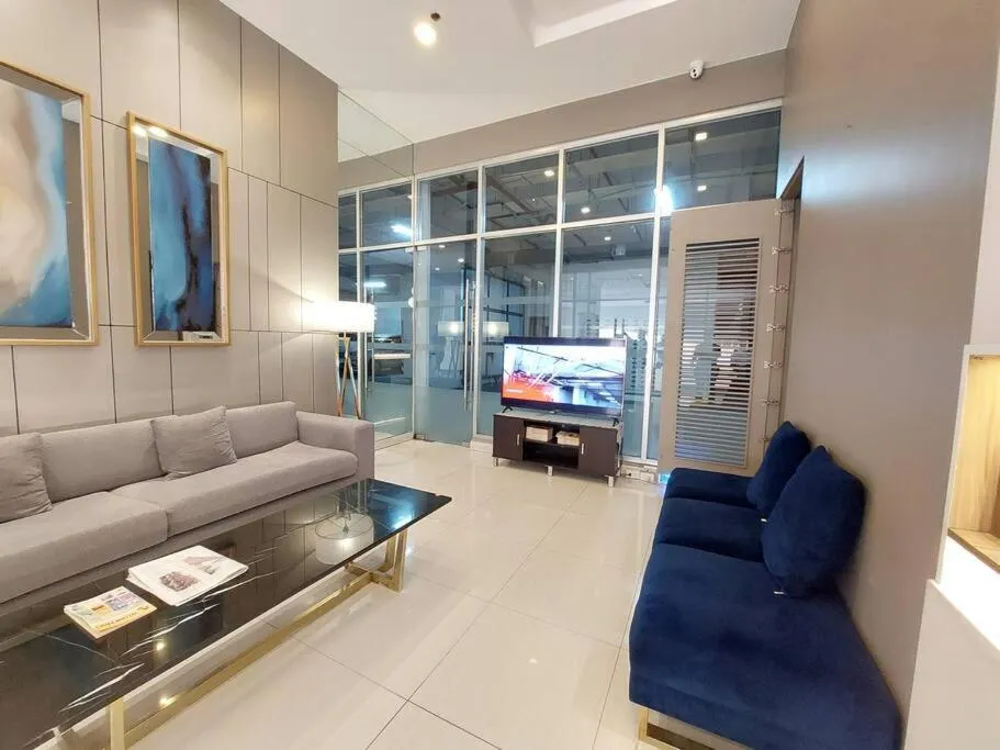 Heart of the City CDO Wifi Netflix