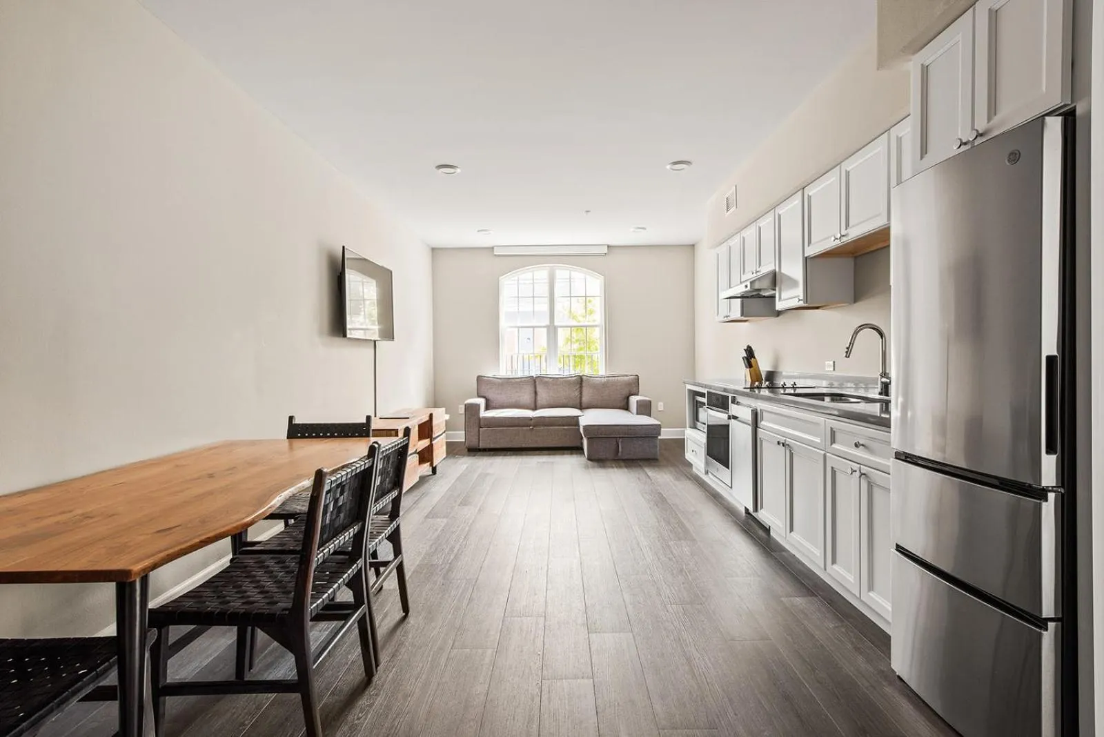 Living room in Bywater Suite Hotel