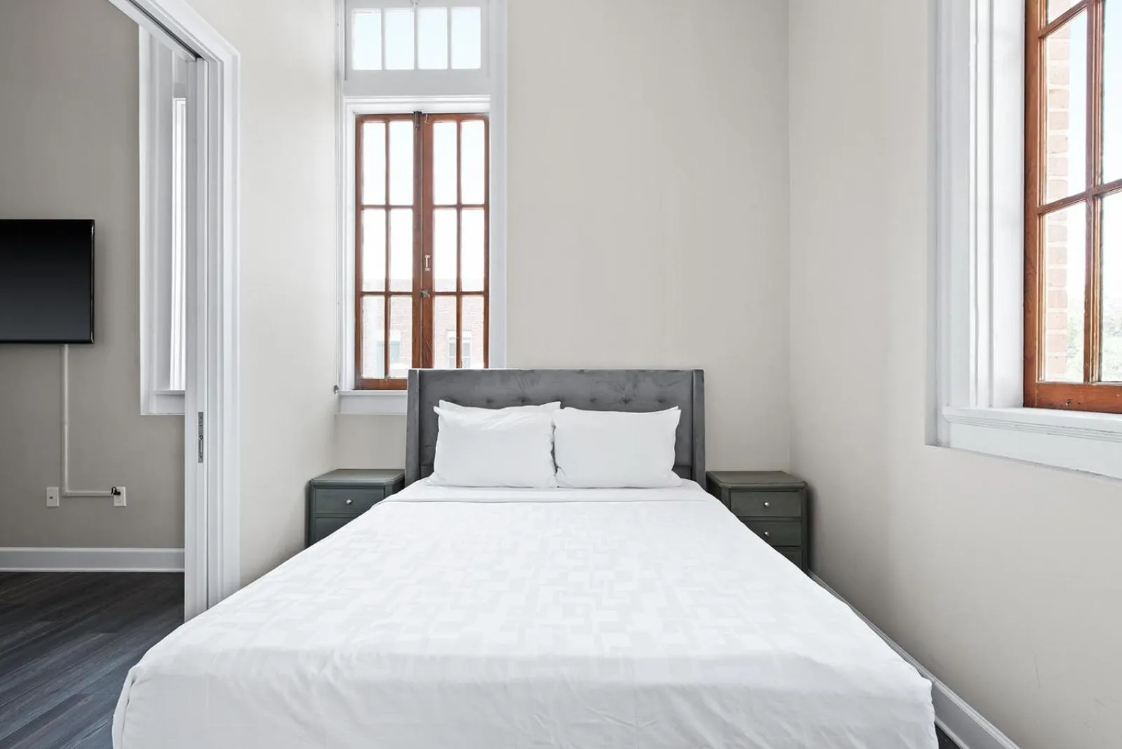 Bedroom, Bed in Bywater Suite Hotel