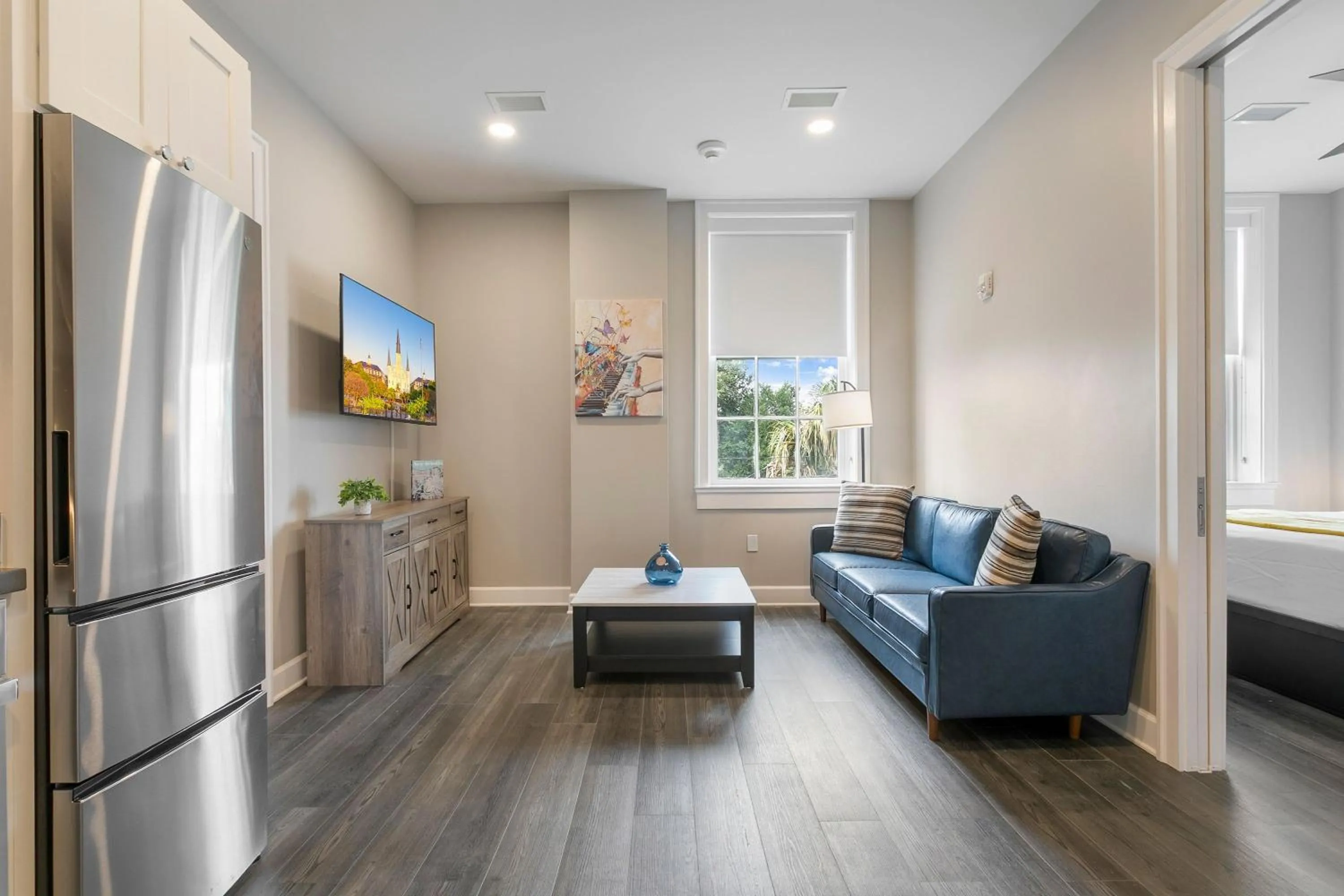 Living room in Bywater Suite Hotel