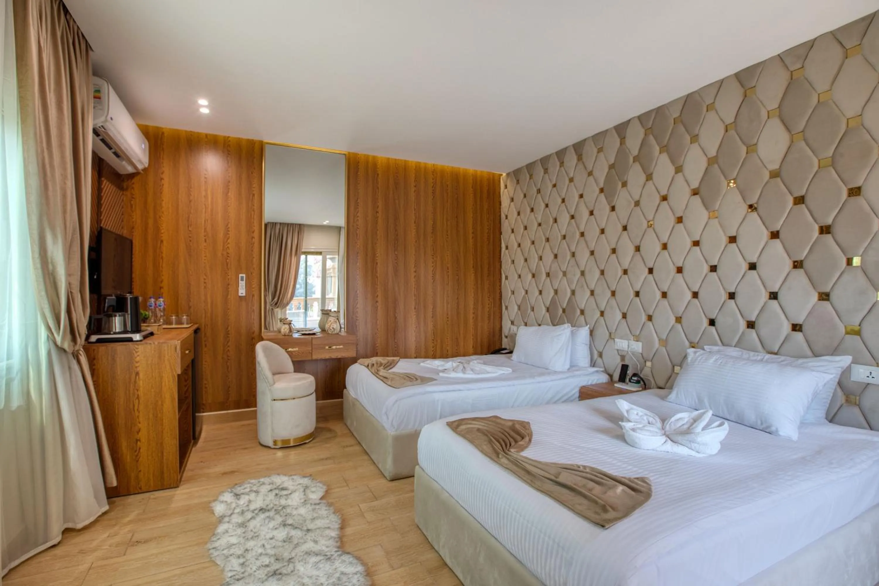 Bed in Pyramids sunrise inn