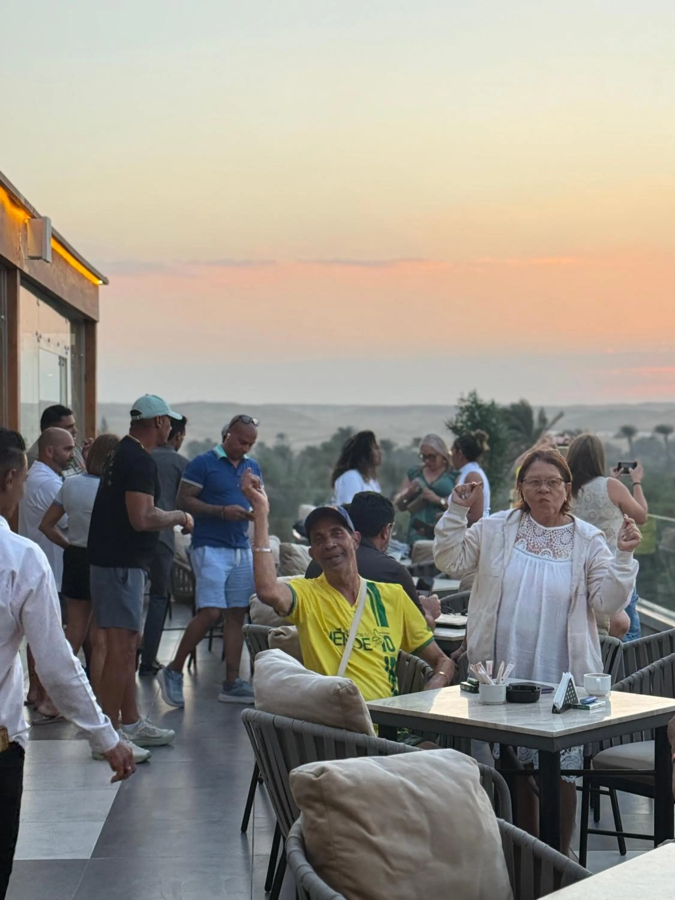 group of guests in Pyramids sunrise inn