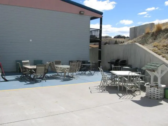 BBQ facilities in Little Bear Motel