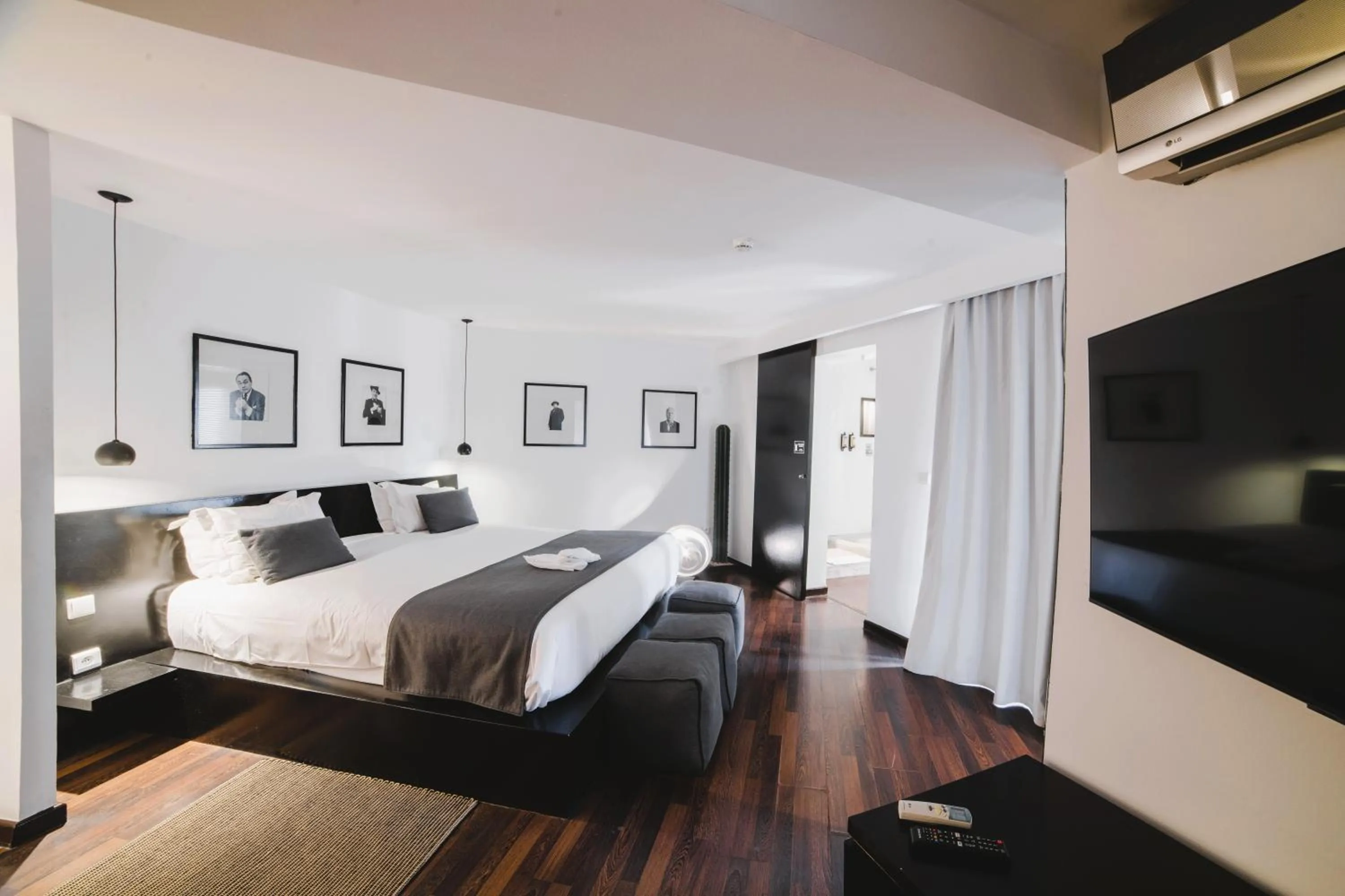 Bed in Le BAB HOTEL, Boutique Hôtel & SPA