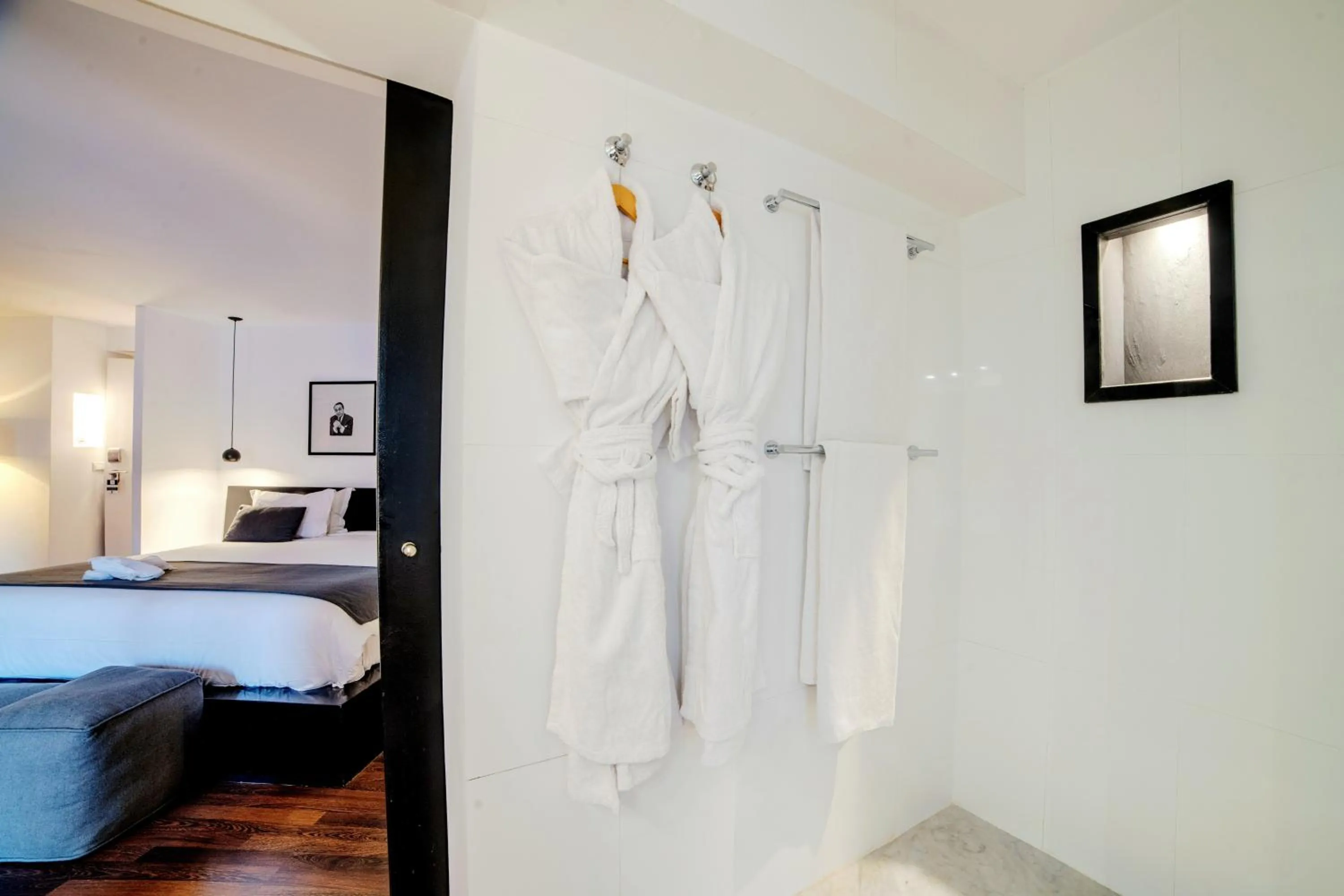 Photo of the whole room, Bed in Le BAB HOTEL, Boutique Hôtel & SPA