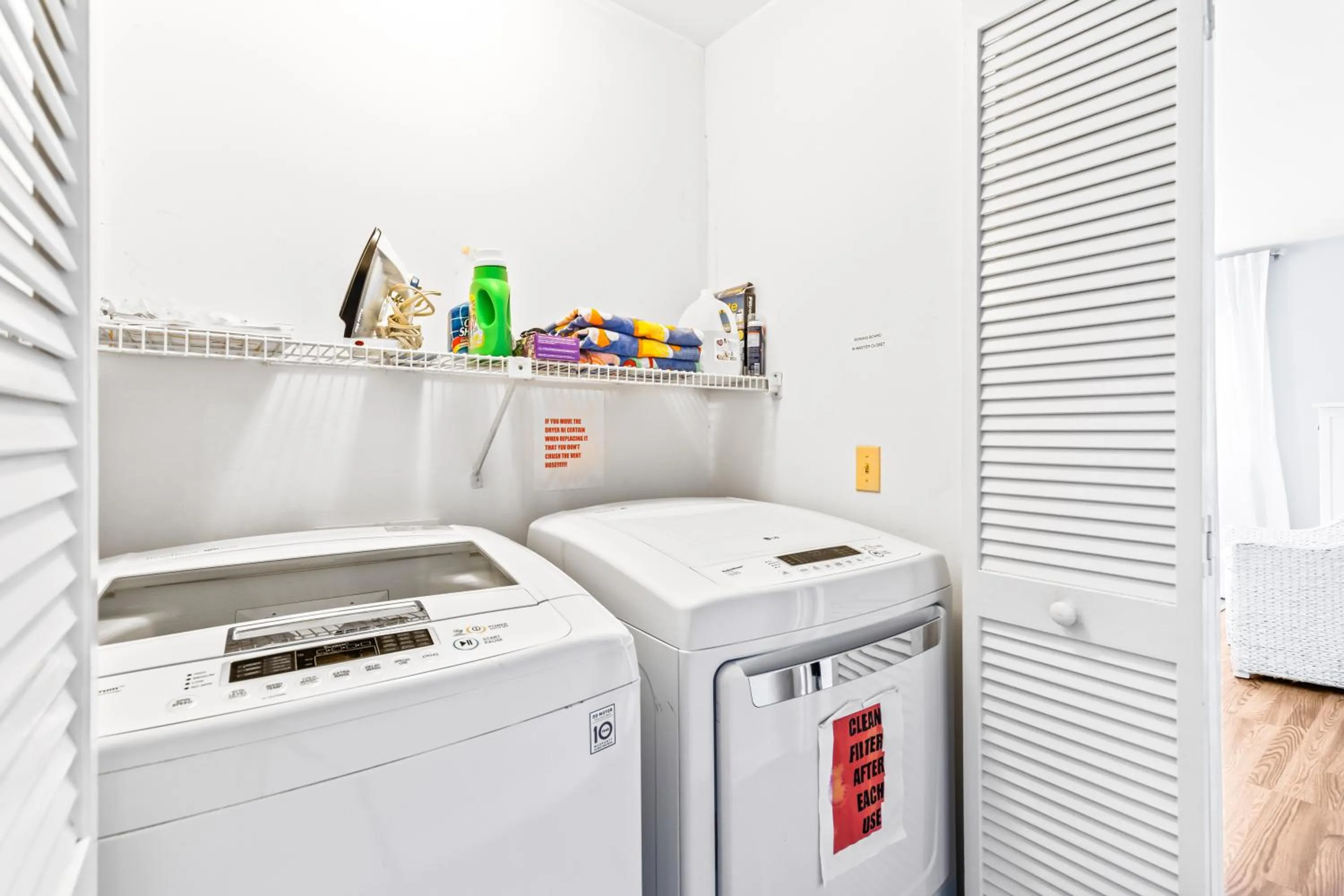 oven in Mariner's Walk 10F - Charming Oceanview! Two-Story Villa!