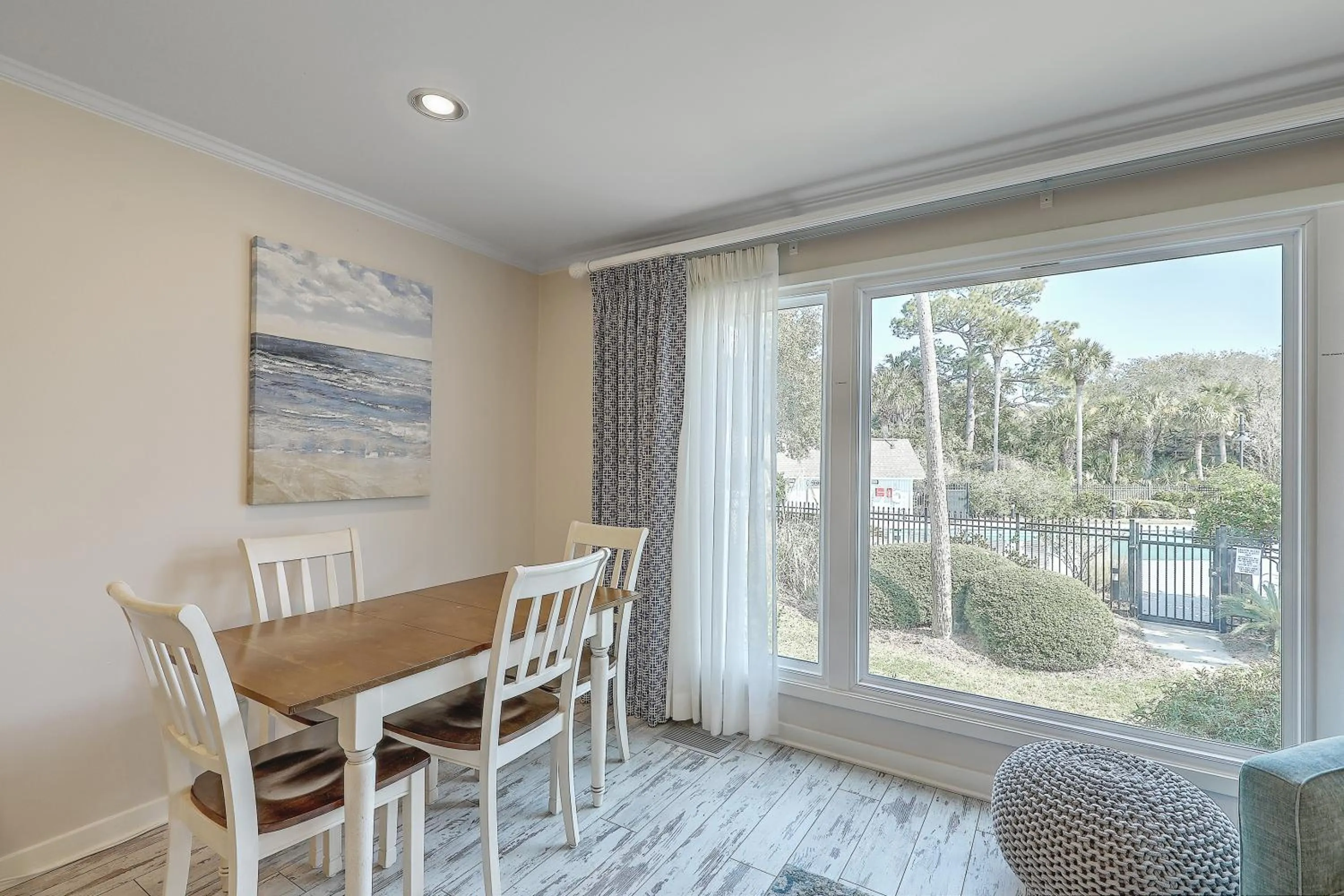 Living room in Lagoon Villa 9 - Superb Villa by Pool! Short Walk to Beach