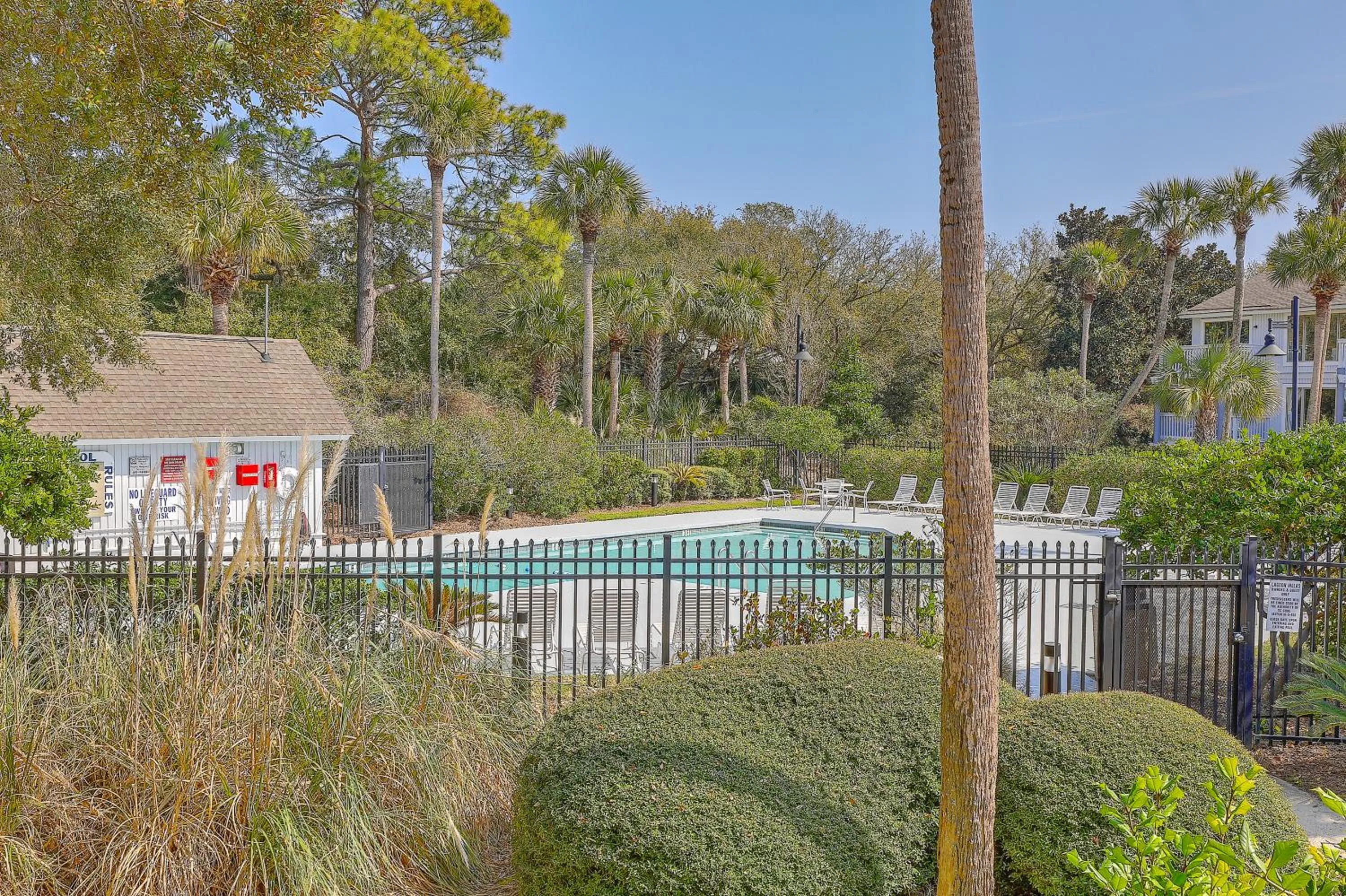 Lagoon Villa 9 - Superb Villa by Pool! Short Walk to Beach