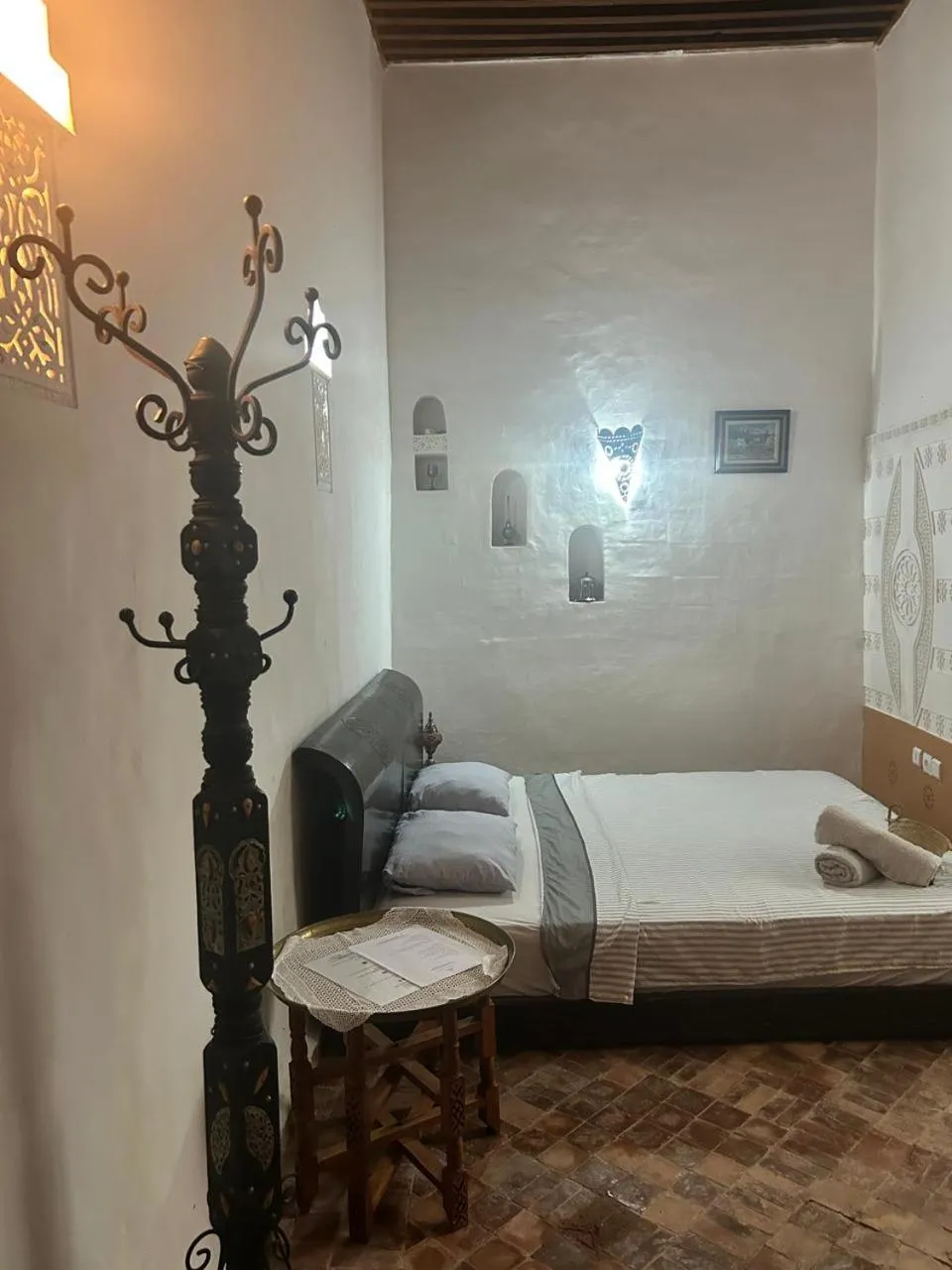 Bed in Riad Felloussia