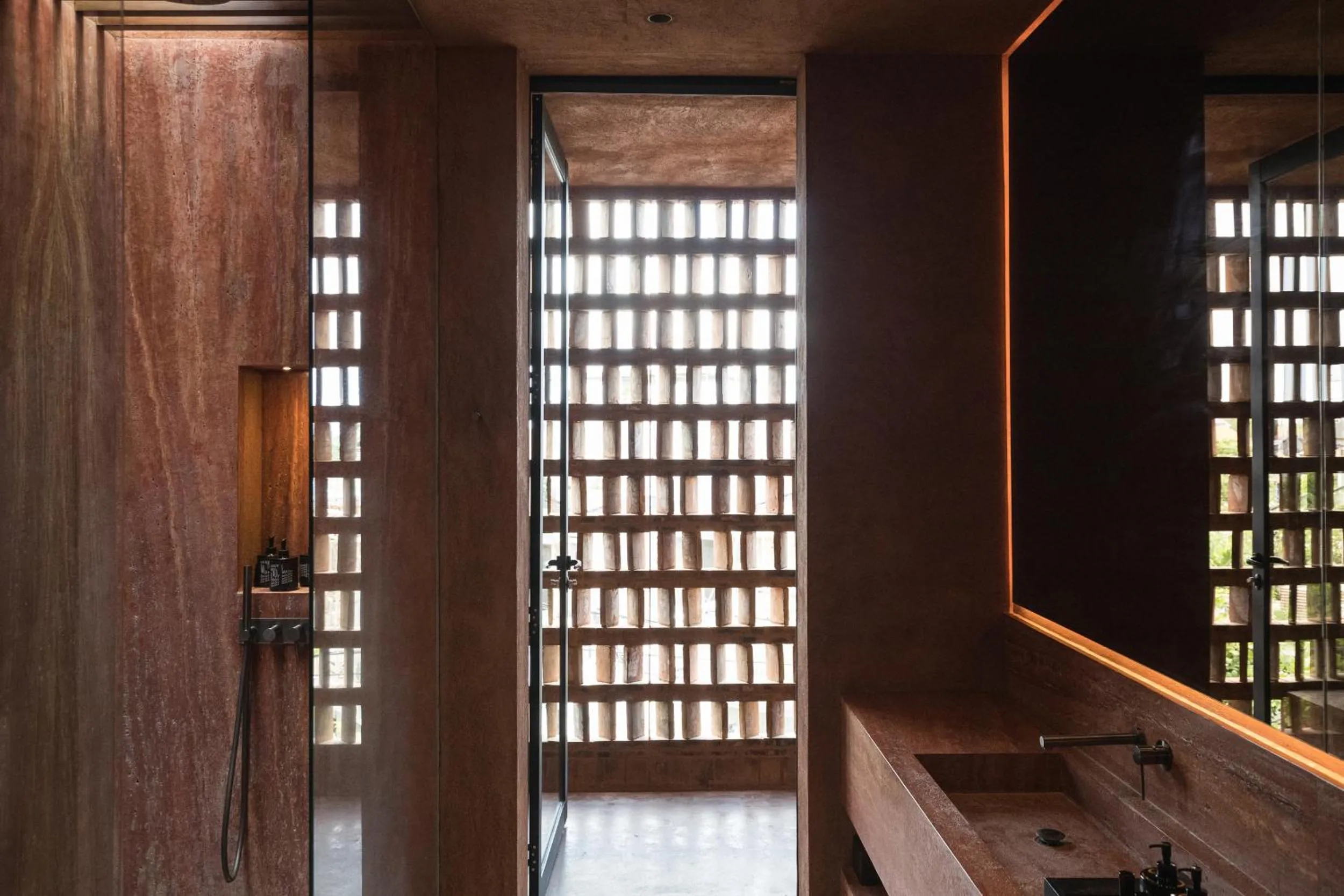 Public Bath in Further Hotel