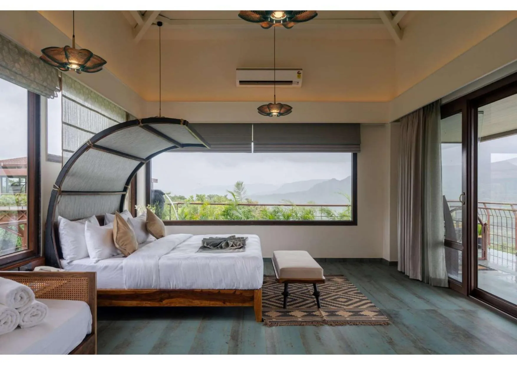 Bed in Malhar Machi Mountain Resorts