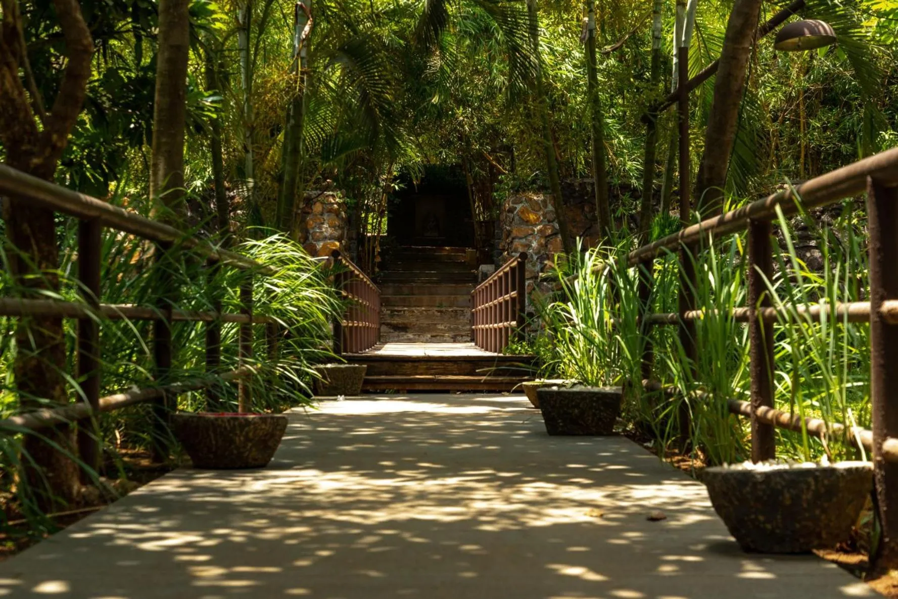 Garden in Malhar Machi Mountain Resorts