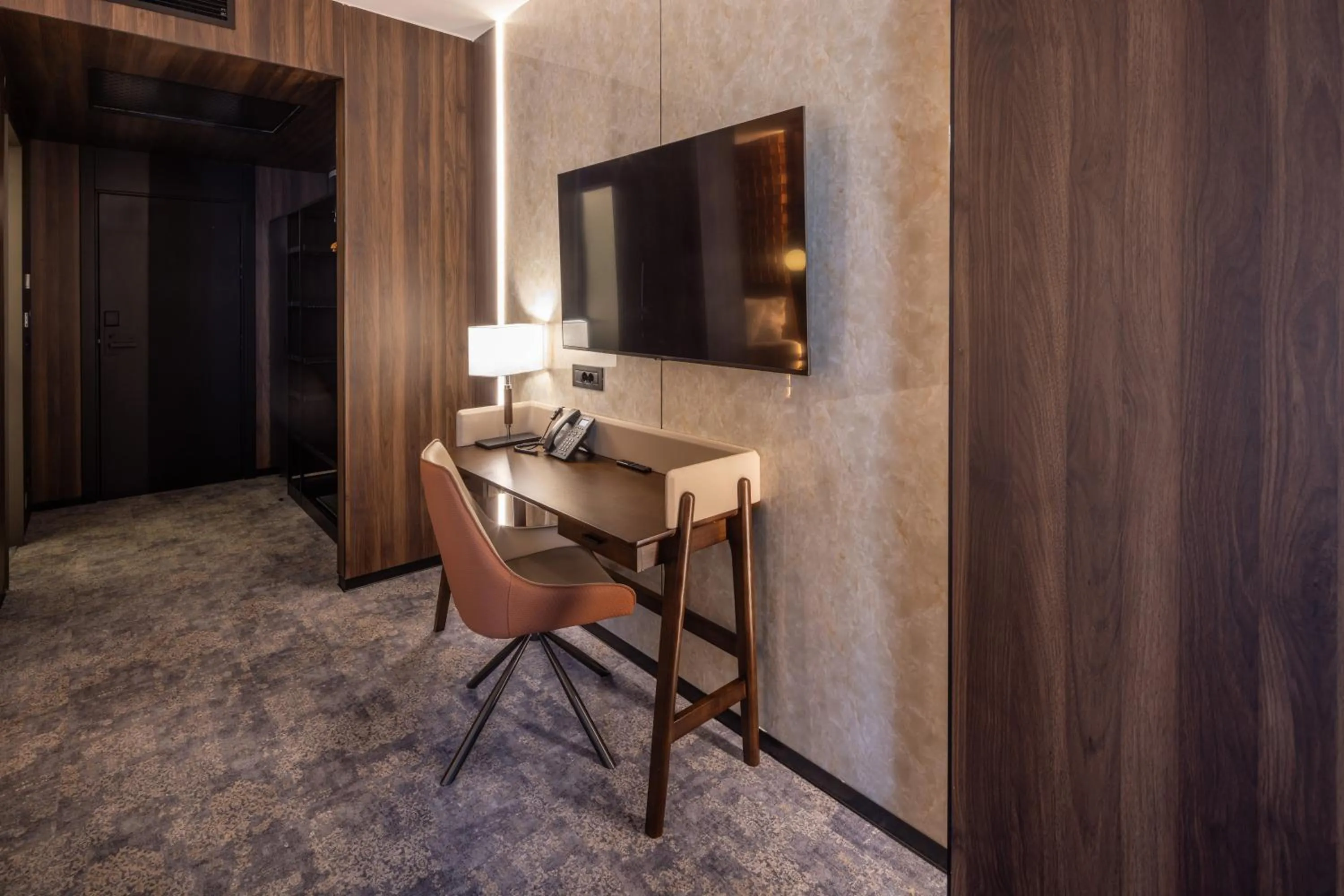 TV and multimedia in Nobel Design Hotel