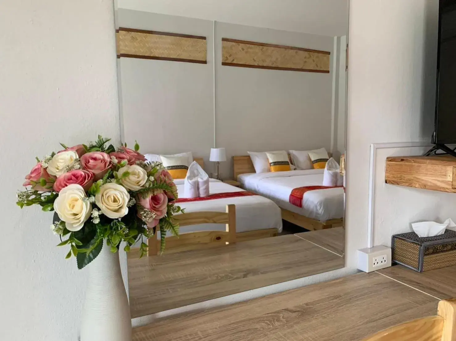 Family Room in Hotel Pailifornia Family Room in Hotel Pailifornia