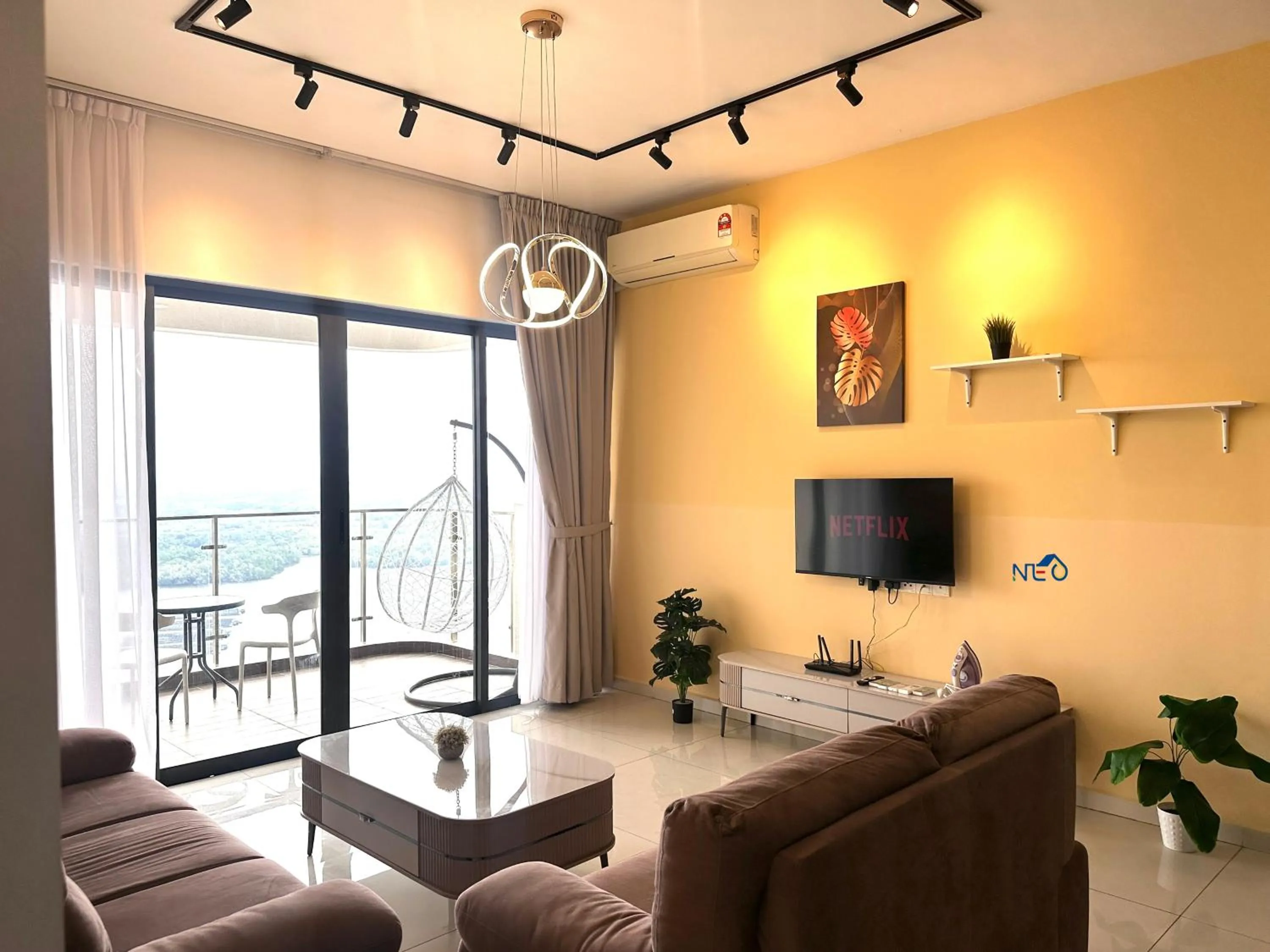 Country Garden Danga Bay InStyle Sea View Homestay Suite by NEO