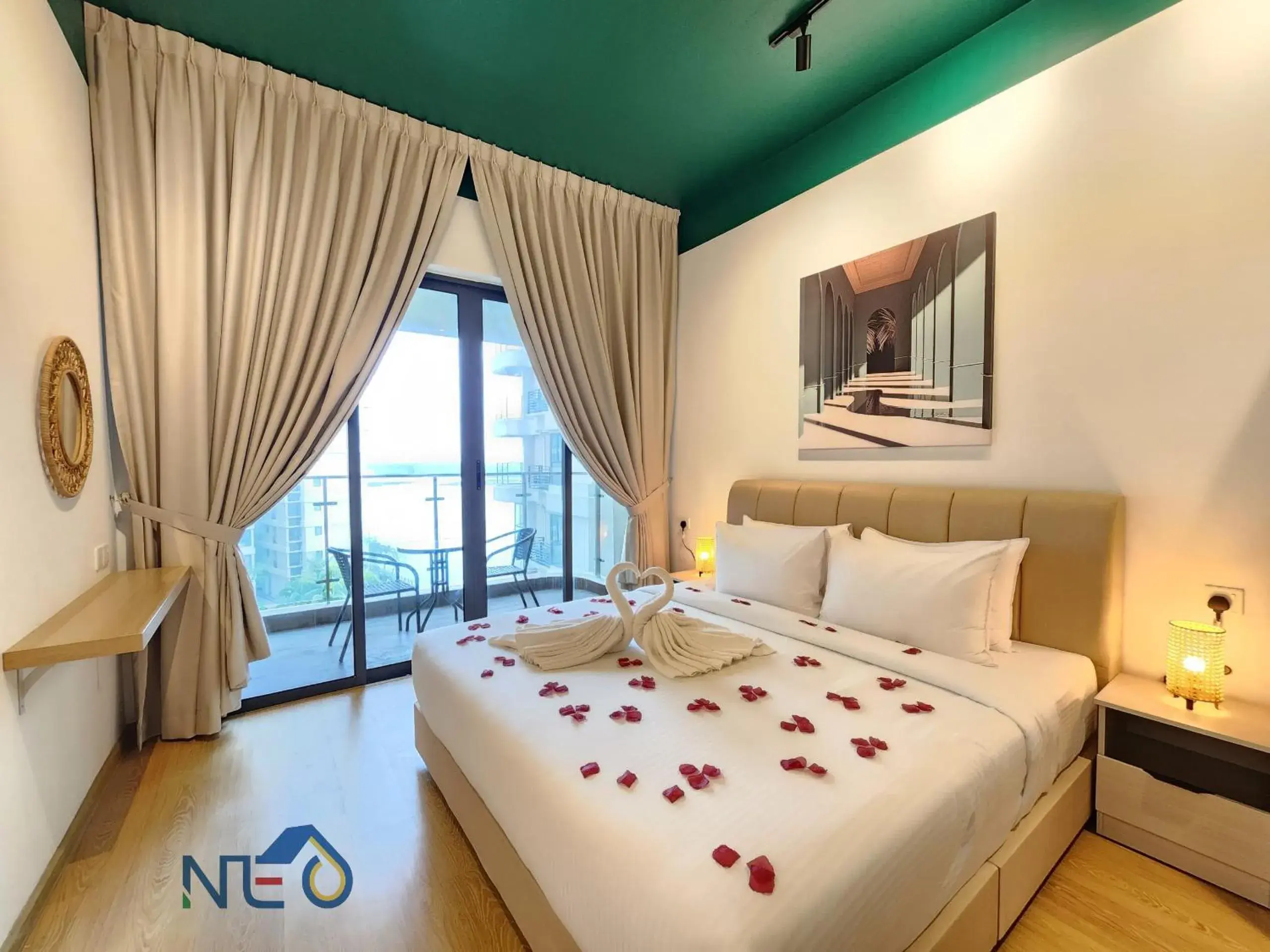 Three-Bedroom Deluxe Apartment in Country Garden Danga Bay InStyle Sea View Homestay Suite by NEO Three-Bedroom Deluxe Apartment in Country Garden Danga Bay InStyle Sea View Homestay Suite by NEO
