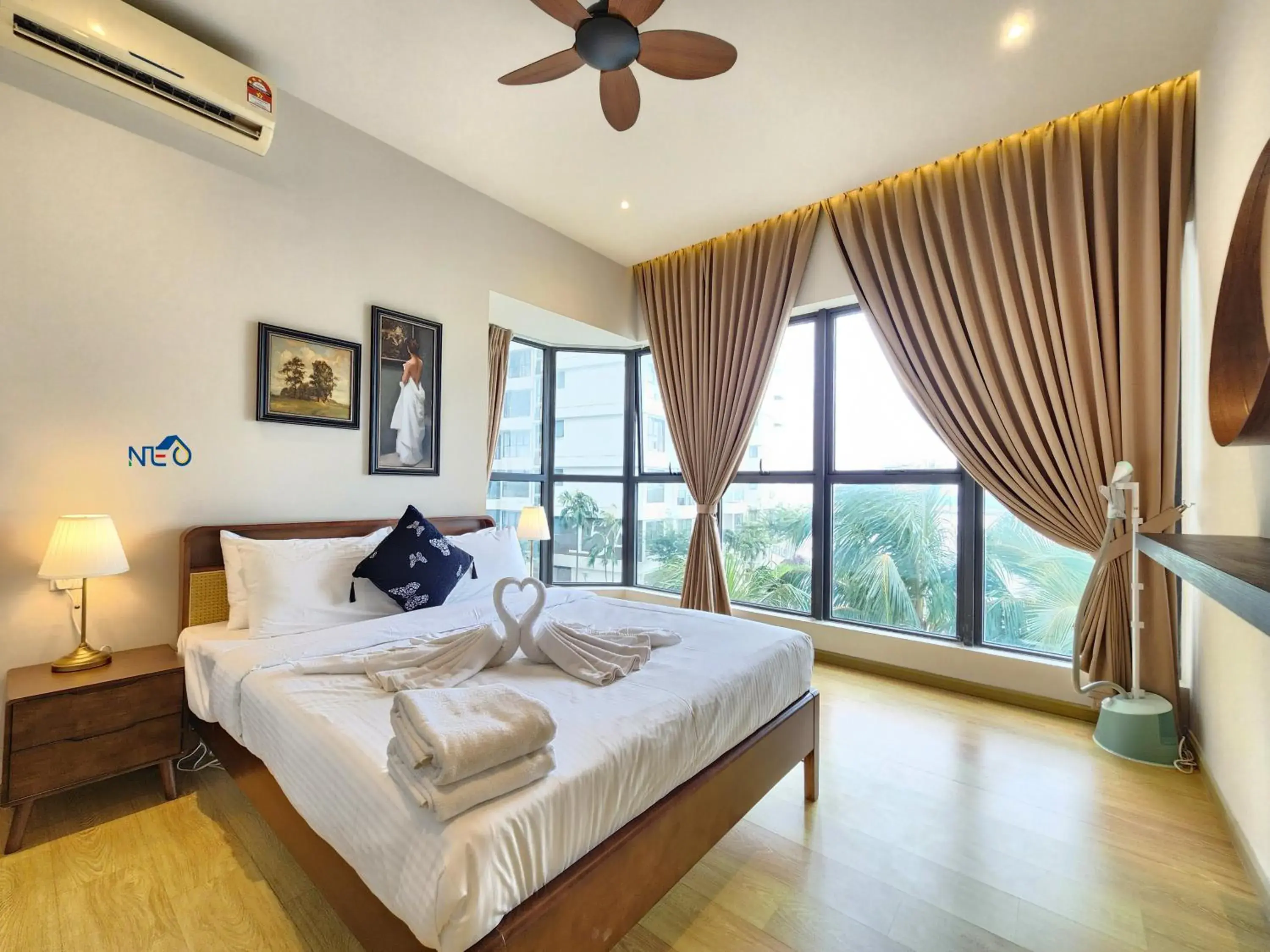 Three-Bedroom Apartment with Ocean View in Country Garden Danga Bay InStyle Sea View Homestay Suite by NEO Three-Bedroom Apartment with Ocean View in Country Garden Danga Bay InStyle Sea View Homestay Suite by NEO
