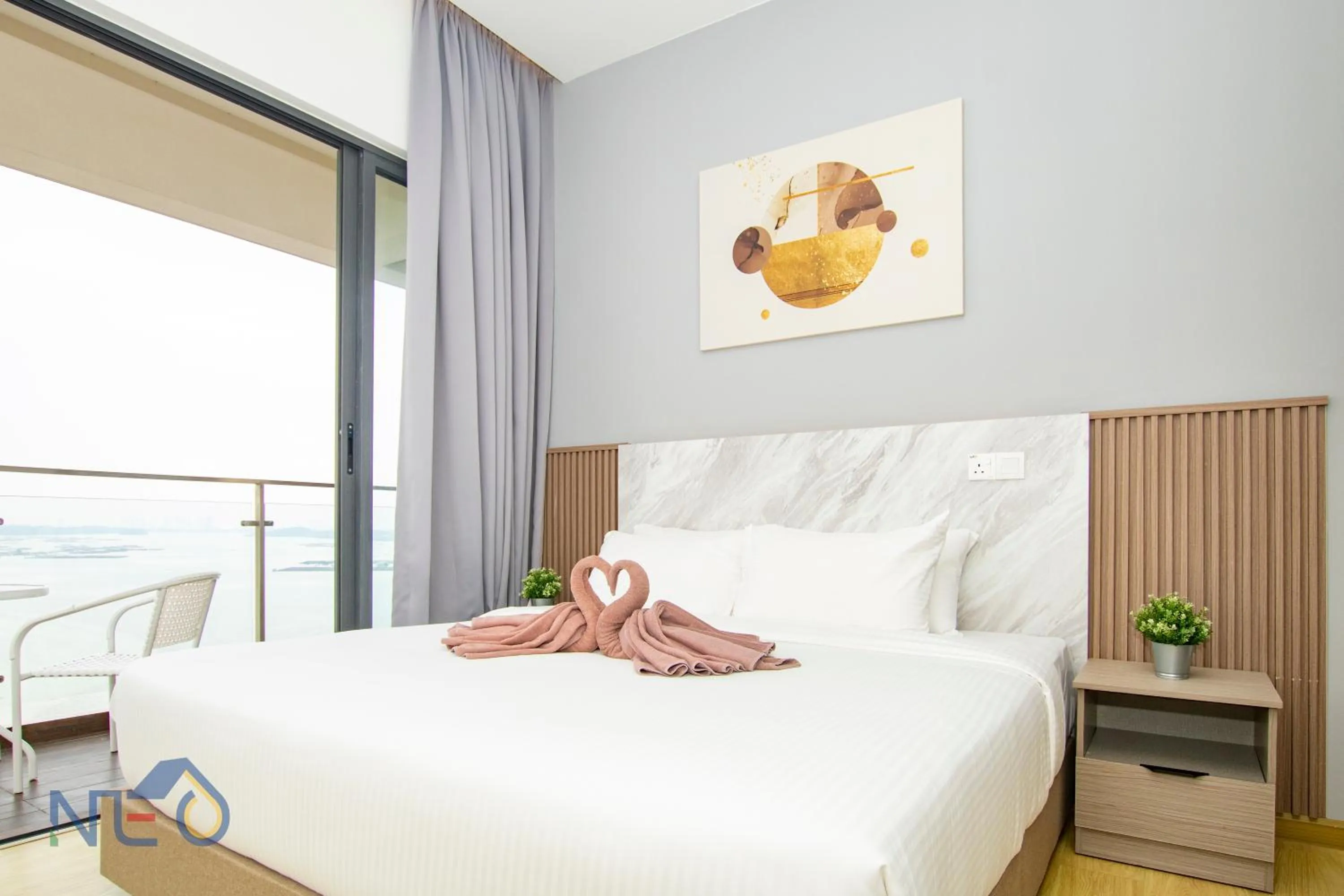 Bed in Country Garden Danga Bay InStyle Sea View Homestay Suite by NEO