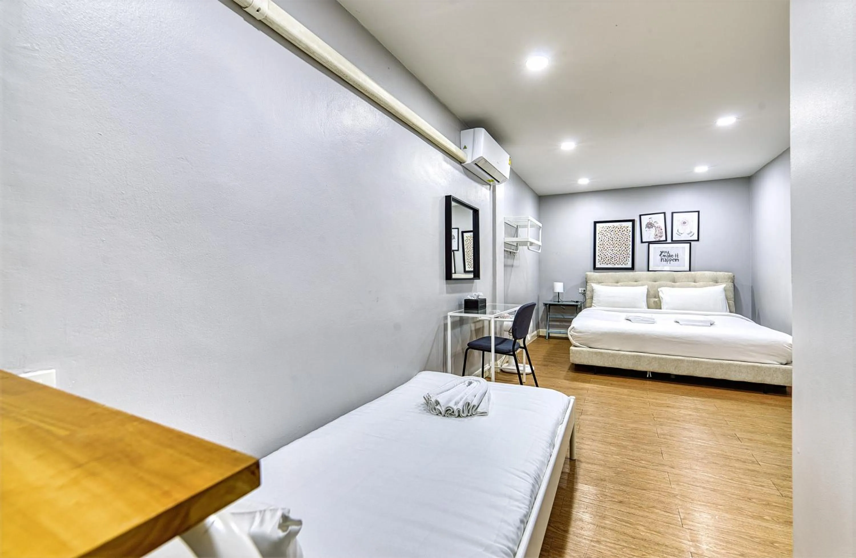 Bedroom, Bed in Bangkok Watergate Townhouse 曼谷中心水門家