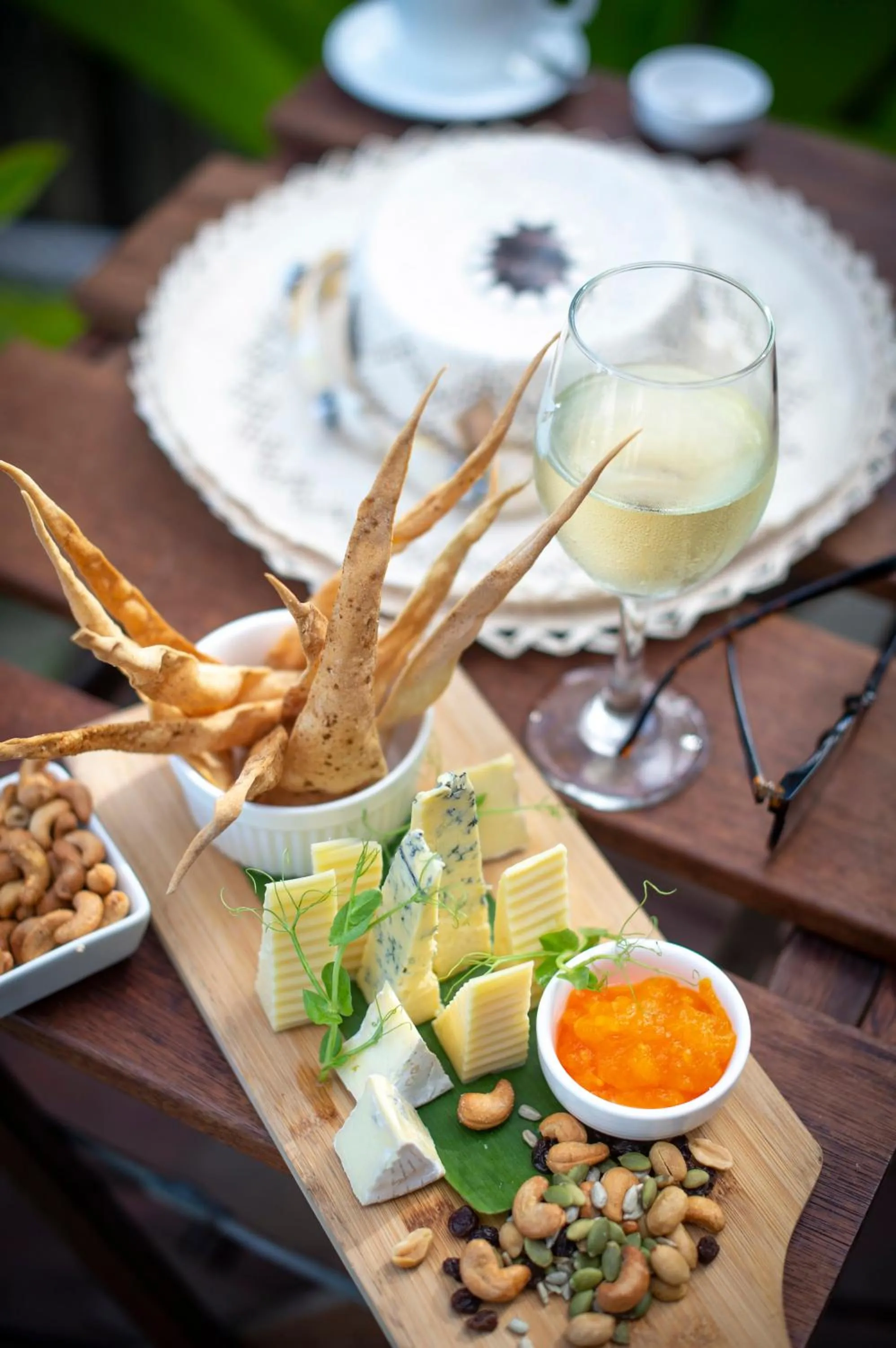 Food and drinks in Little Polynesian Resort