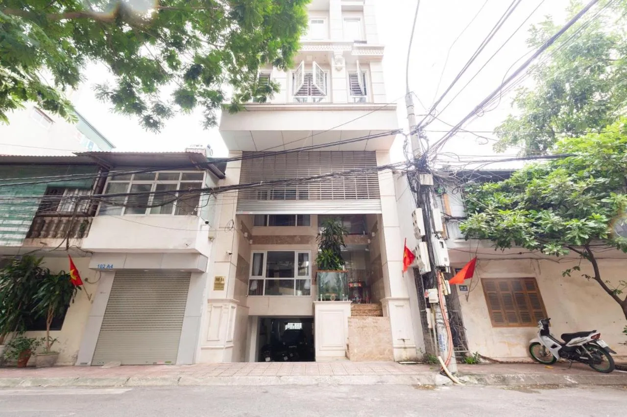 NINE HOUSING Truc Bach