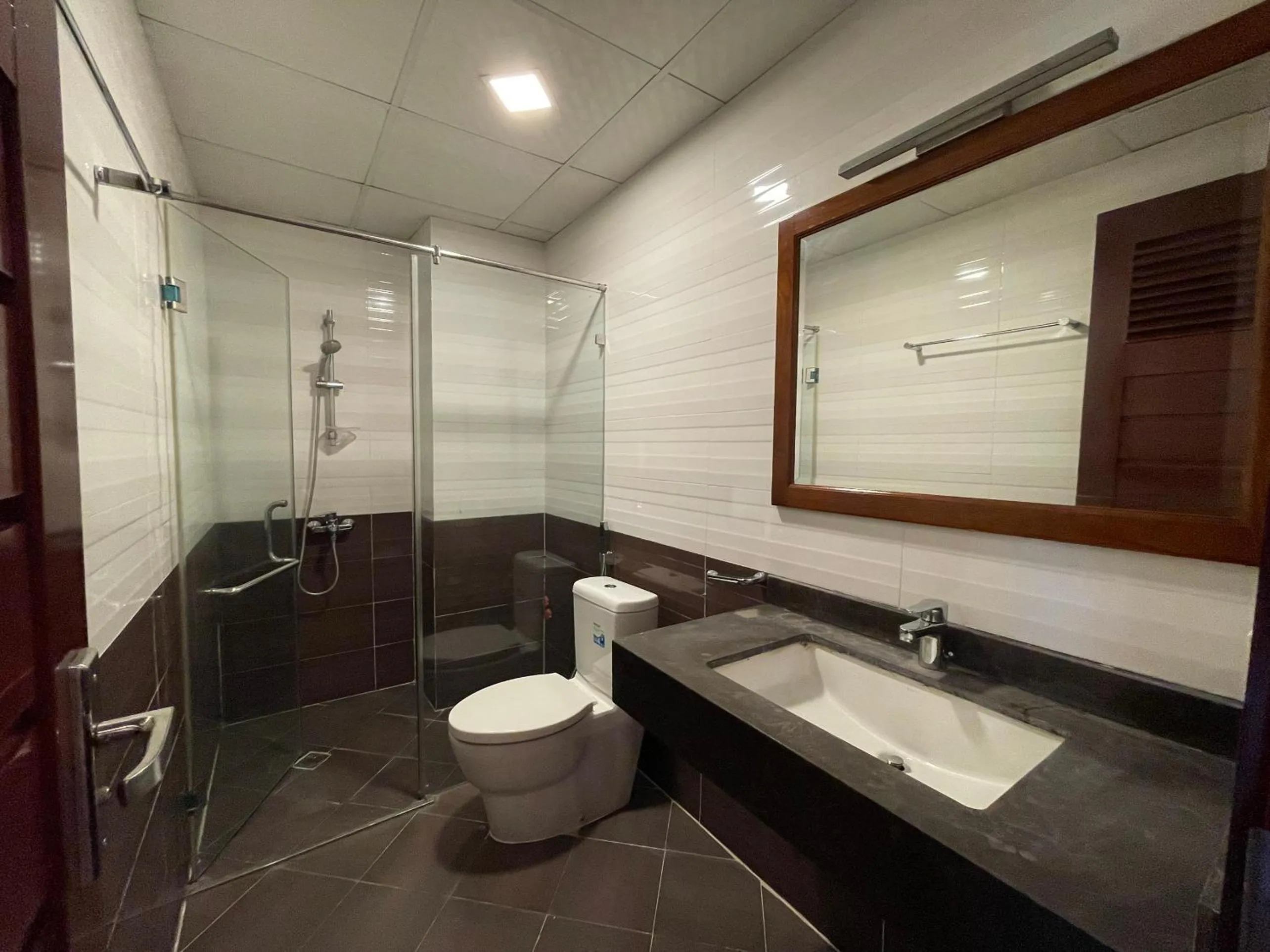 NINE HOUSING Truc Bach