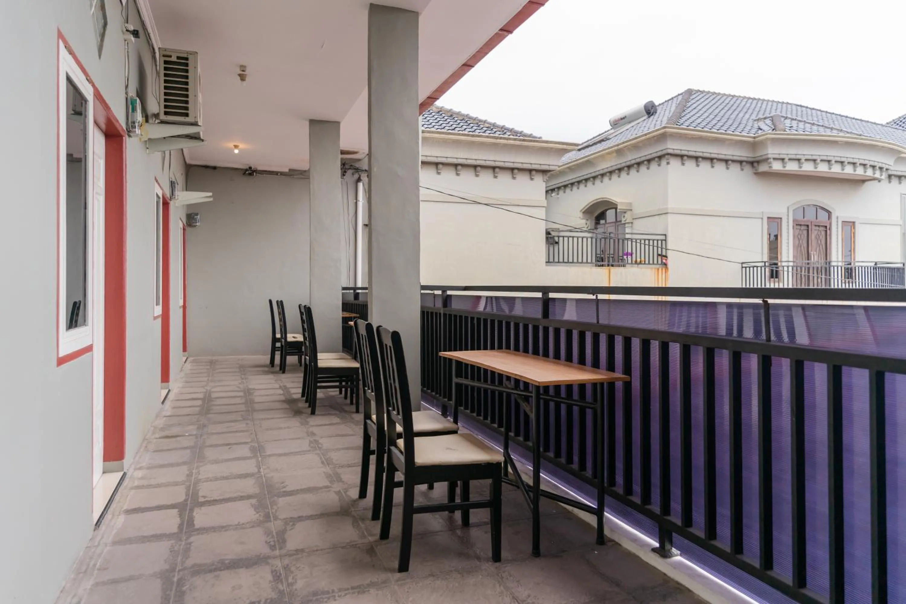 Property building in RedDoorz at Jalan Sei Batang Hari Medan