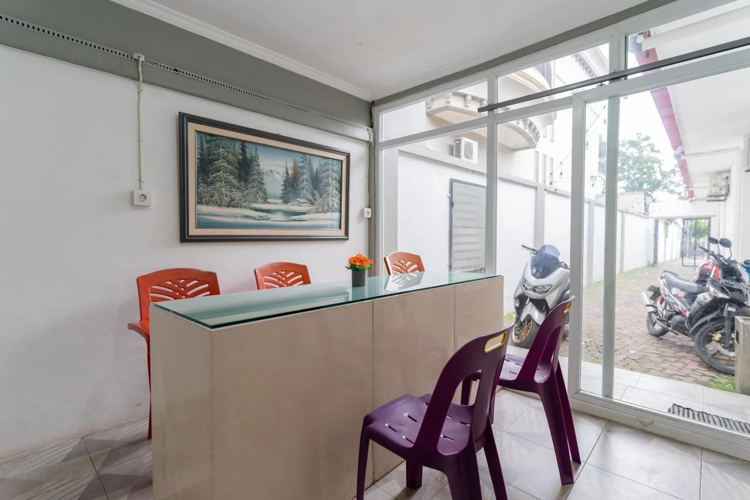 Lobby or reception in RedDoorz at Jalan Sei Batang Hari Medan