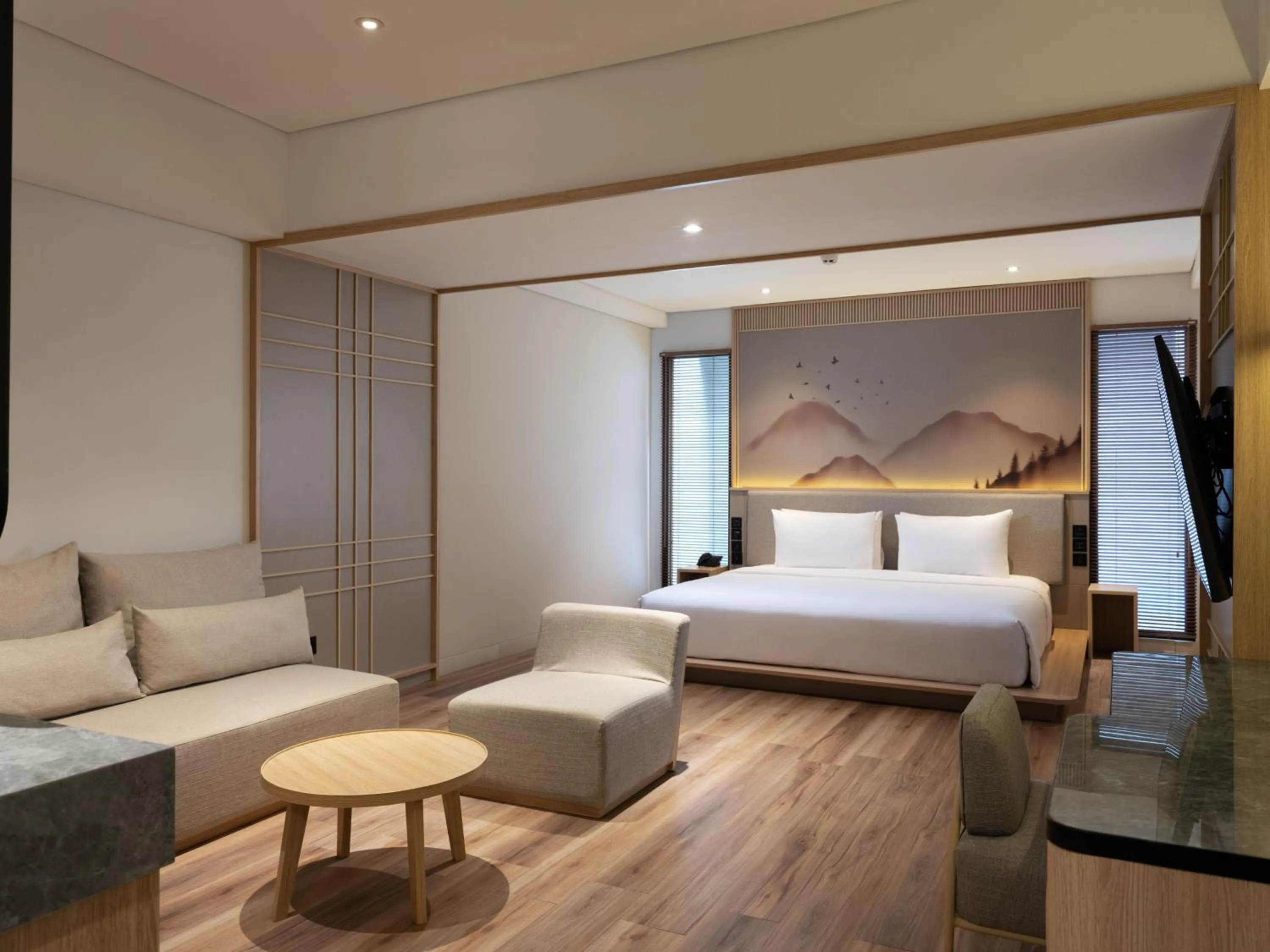 Bedroom, Bed in Hotel Santika PasirKaliki