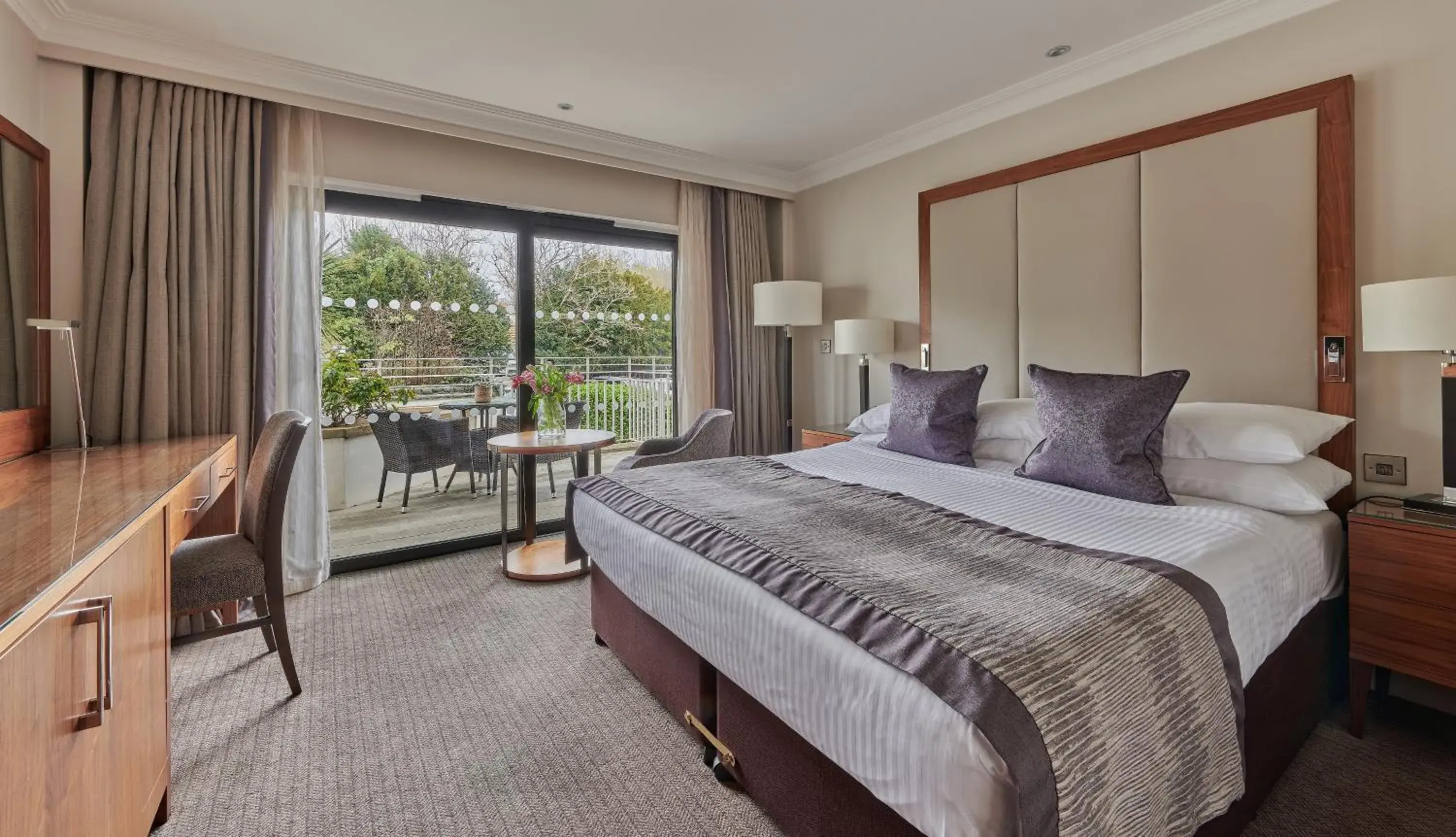 Double Room with Garden View in St. Pierre Park Hotel & Golf Double Room with Garden View in St. Pierre Park Hotel & Golf