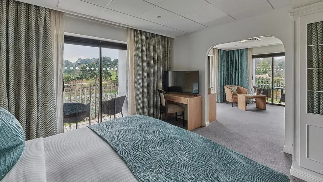 Suite with Garden View in St. Pierre Park Hotel & Golf Suite with Garden View in St. Pierre Park Hotel & Golf