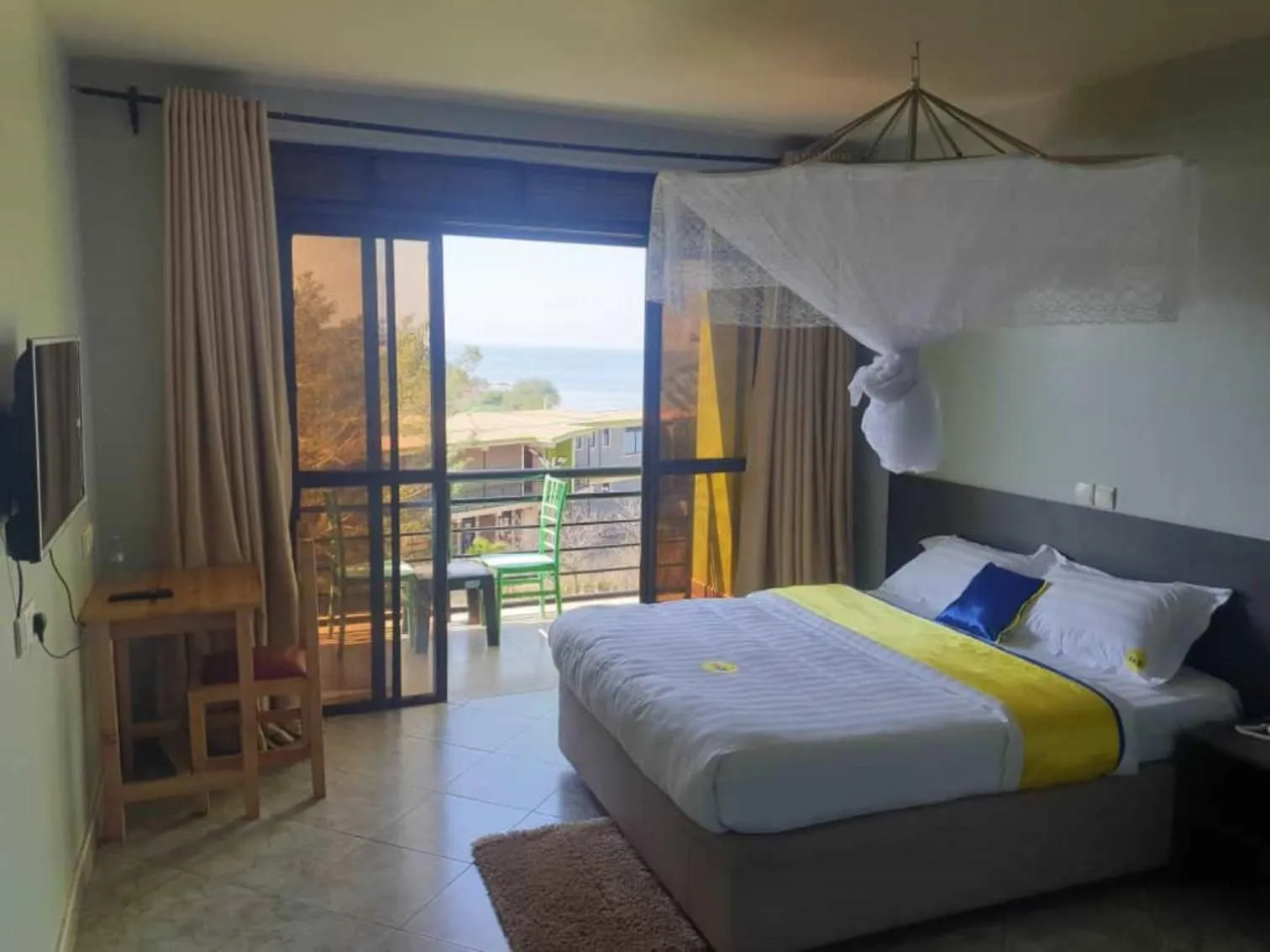 Bed in Sky Beach Hotel