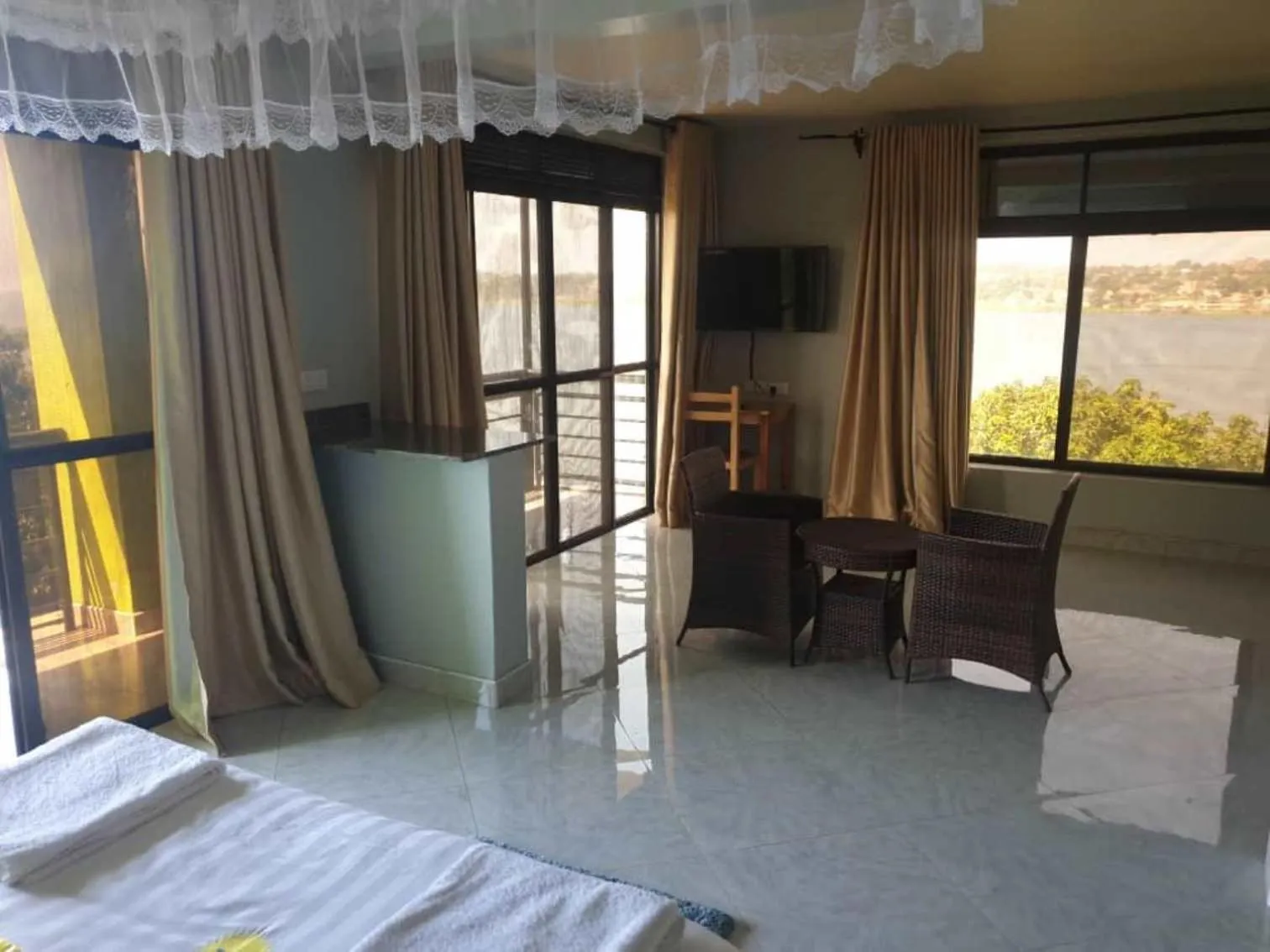 Bed in Sky Beach Hotel