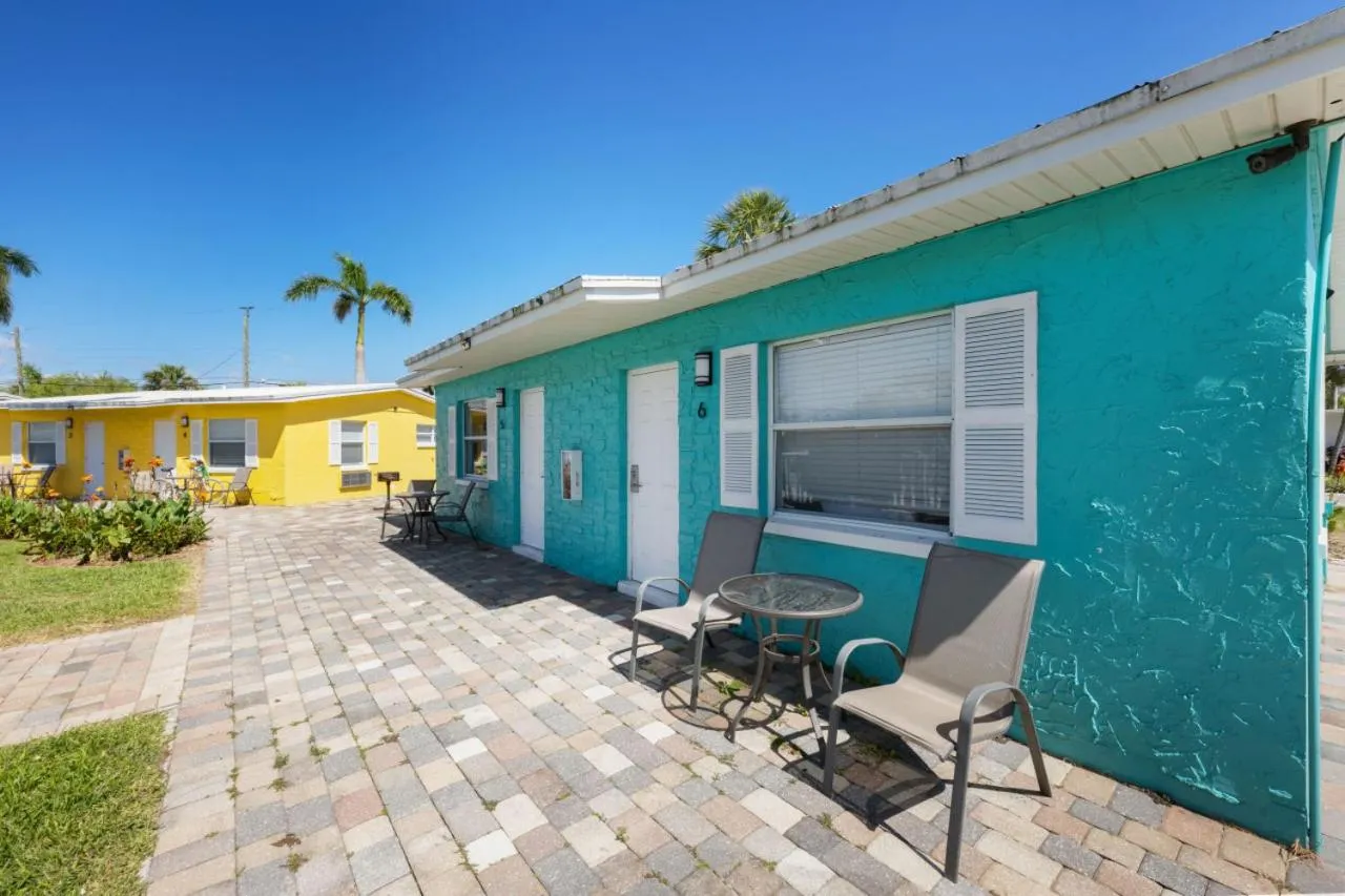 Patio in Cottage Bungalow Near Beach! King Bed with Pool & BBQ