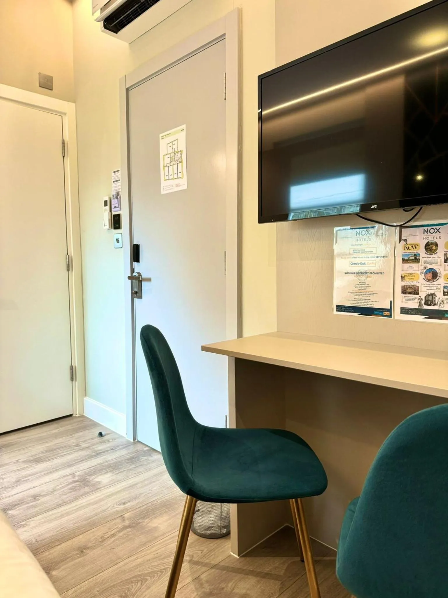 TV and multimedia in NOX Richmond