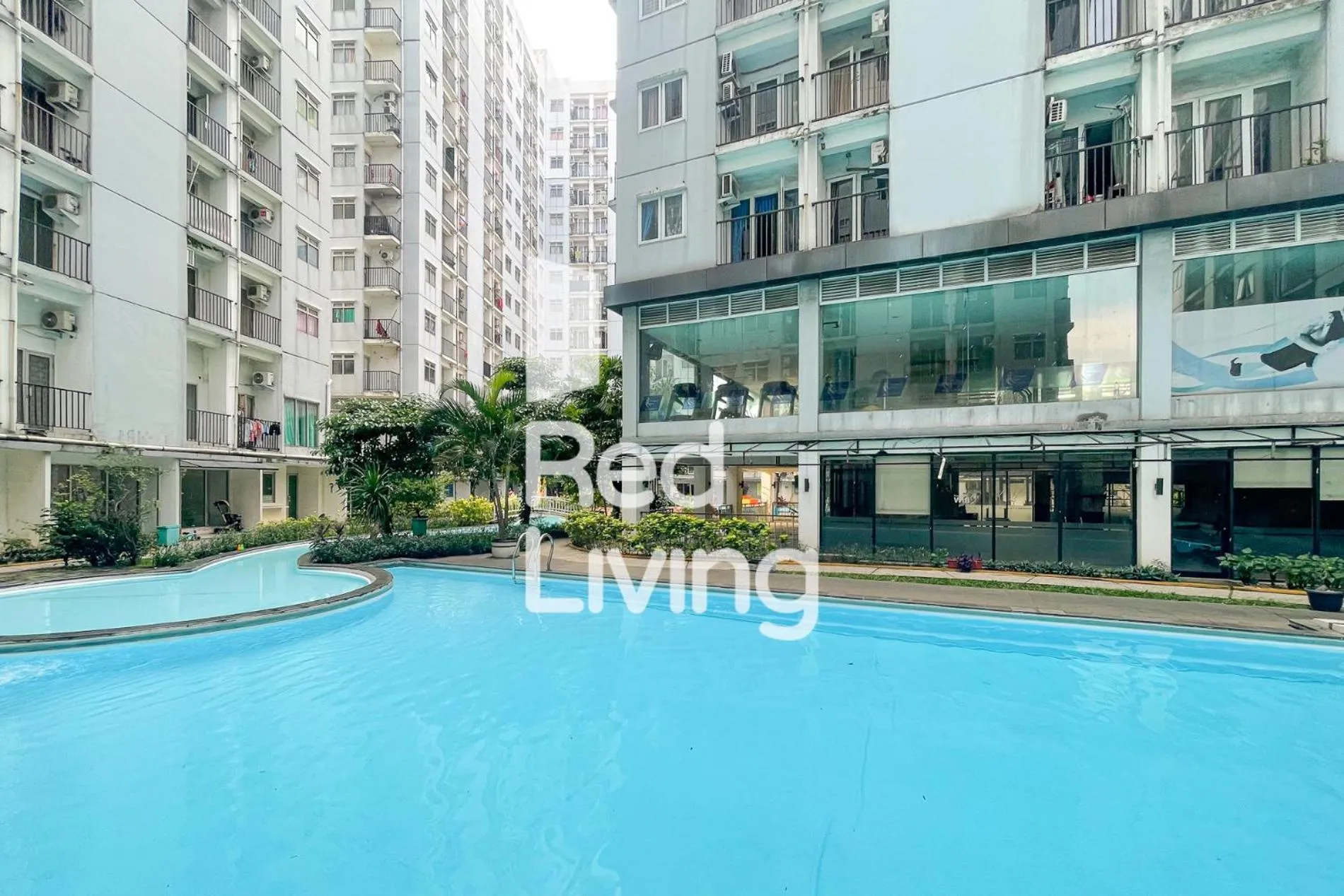 Property building in RedLiving Apartemen Paragon Village Karawaci - Ujang Rooms