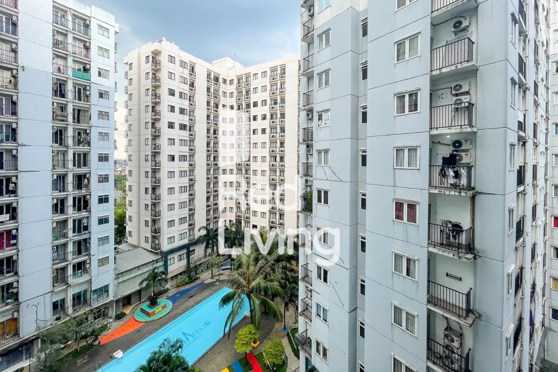 Property building in RedLiving Apartemen Paragon Village Karawaci - Ujang Rooms