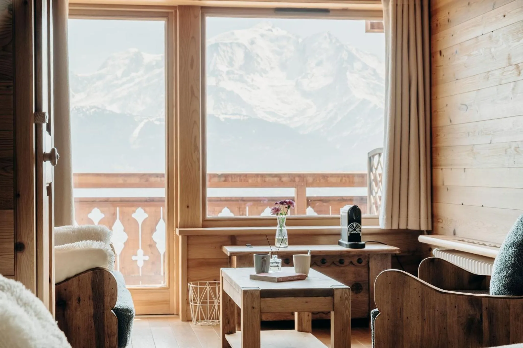 Bedroom in Le Chalet Hôtel Cordon Adults Only