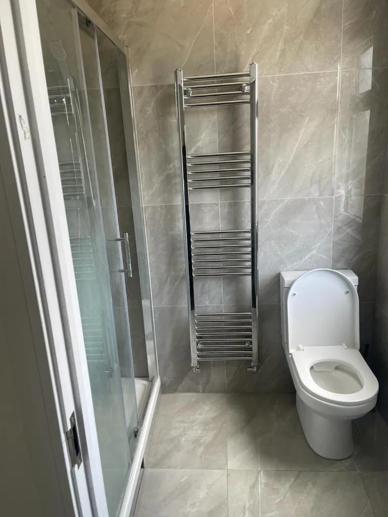 Toilet in Rahal Ilford