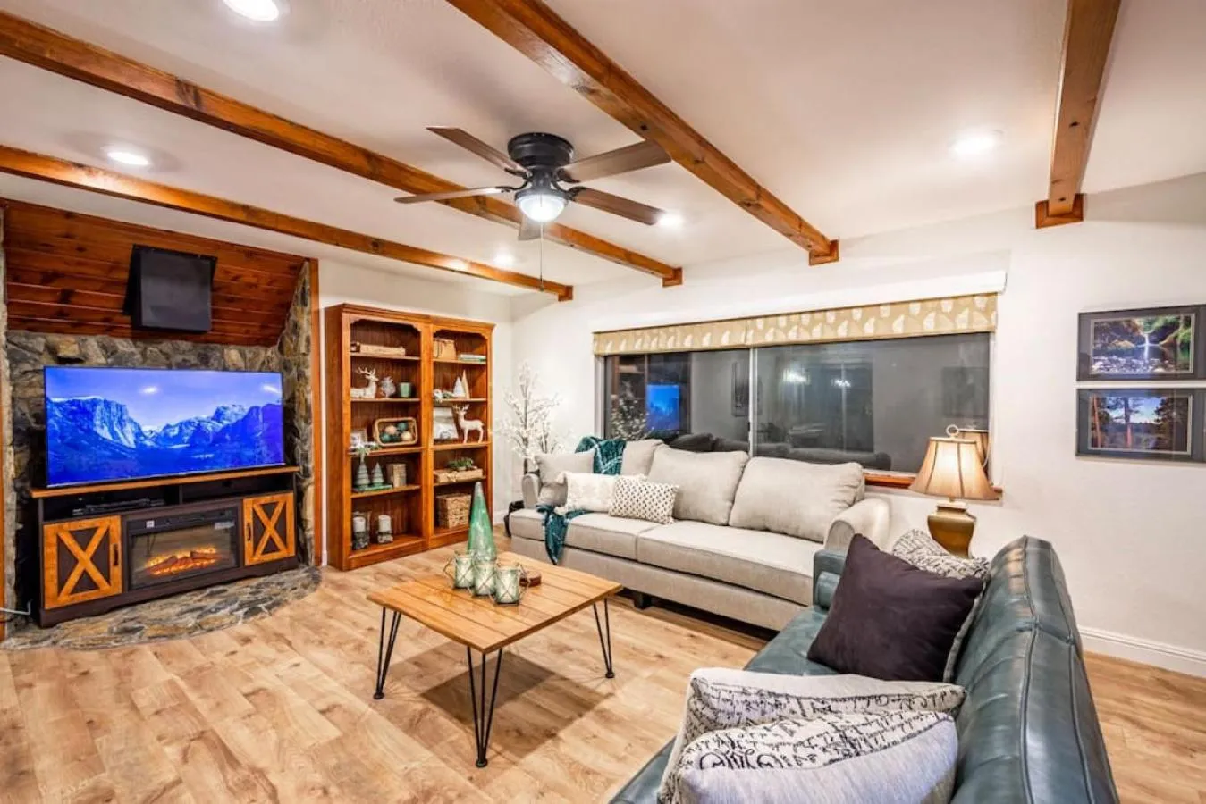 Red Rock Falls Cabin, 8 miles from Yosemite South Gate, with trailhead, Game Room and HotTub