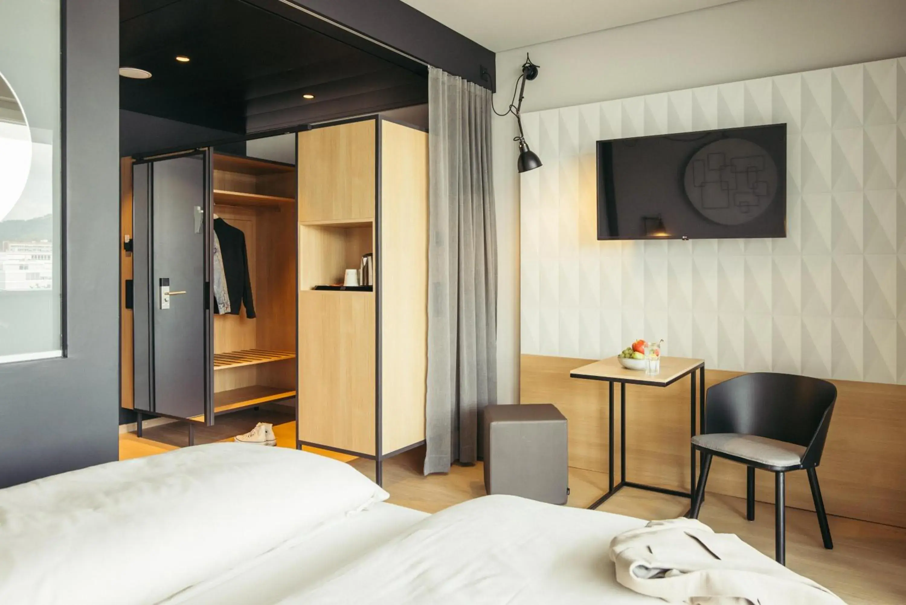 Standard Double or Twin Room in harry's home Zürich-Limmattal Standard Double or Twin Room in harry's home Zürich-Limmattal