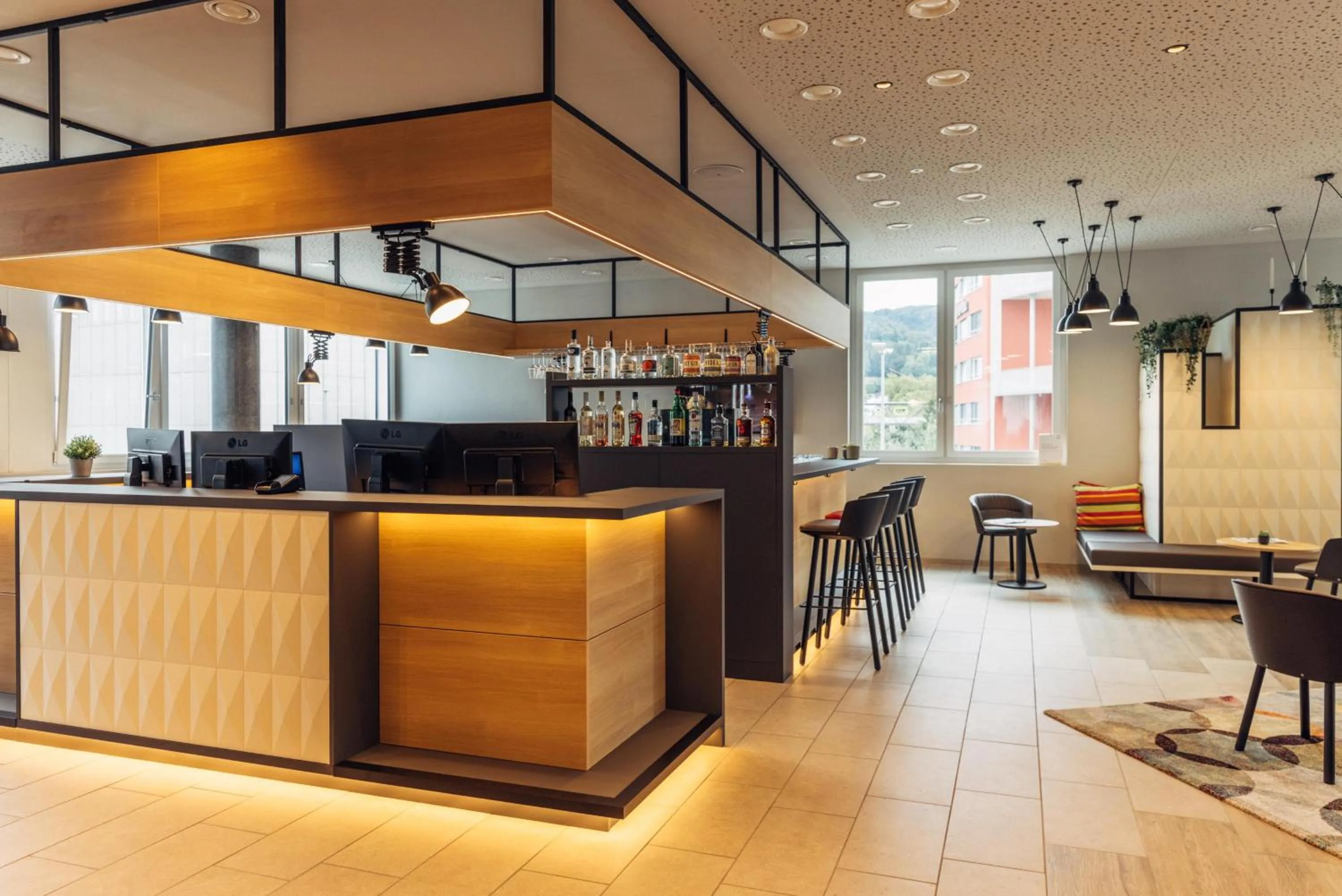 Lounge or bar in harry's home Zürich-Limmattal