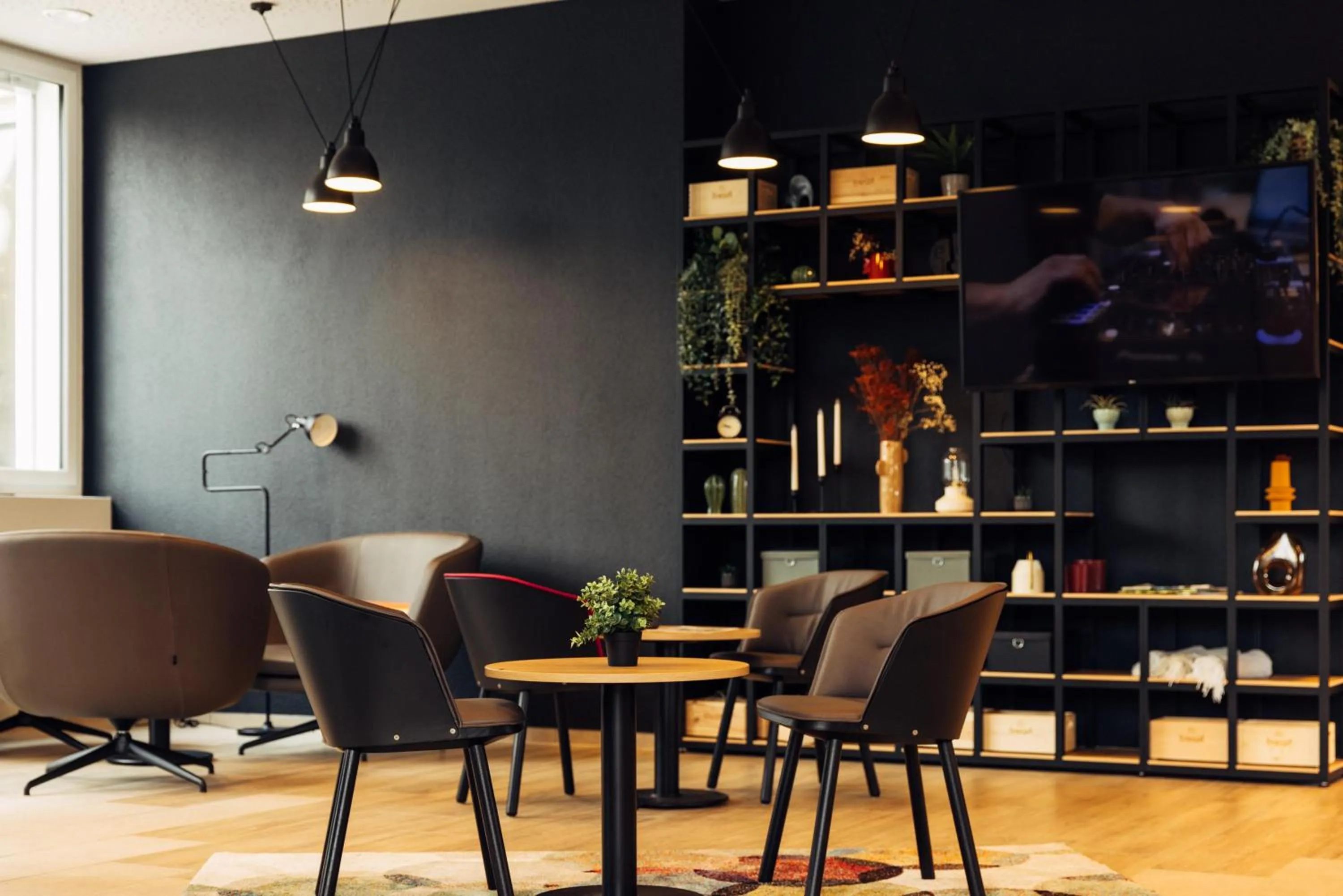 Lobby or reception in harry's home Zürich-Limmattal