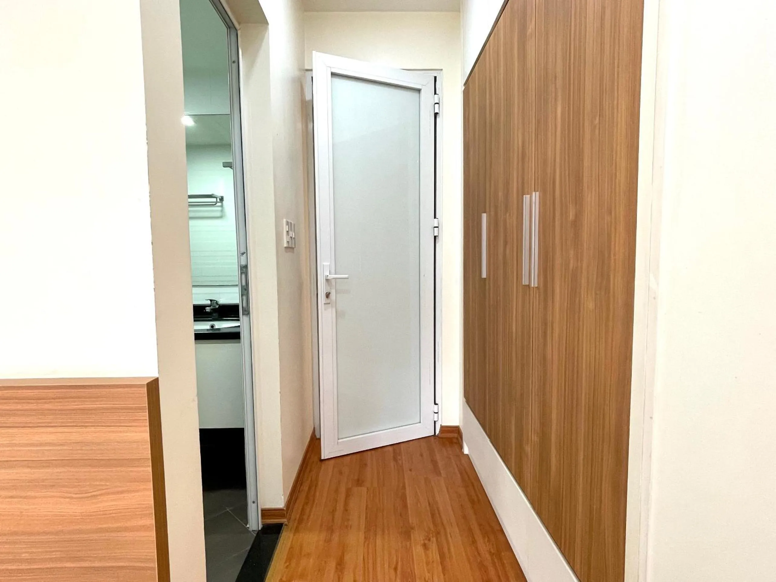 NINE HOUSING 92 Dao Tan